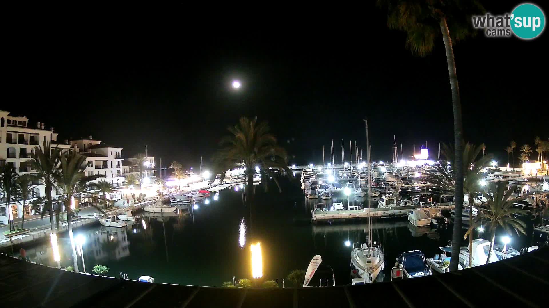 Live webcam Puerto de la Duquesa – Marina