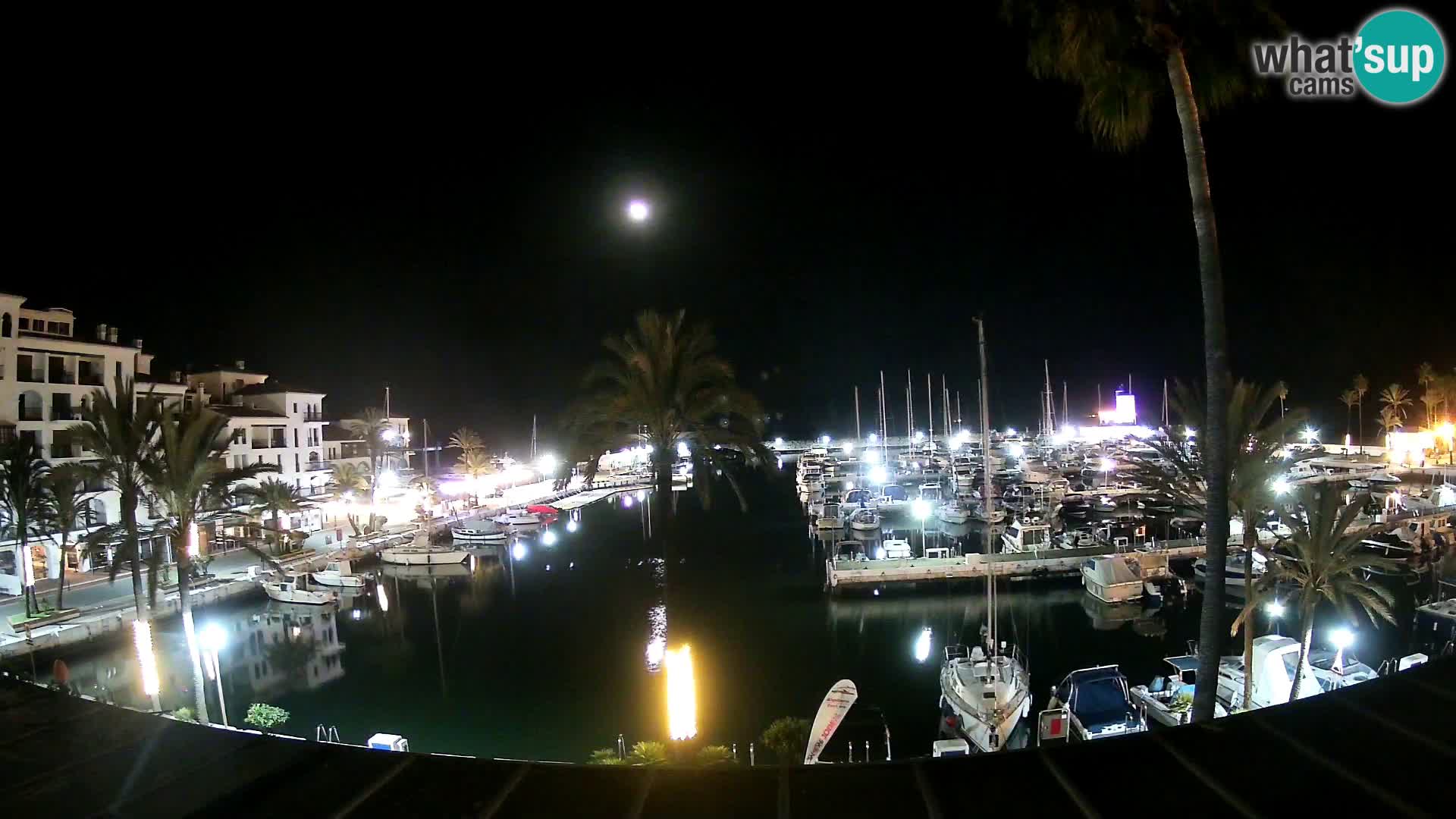 Live webcam Puerto de la Duquesa – Marina