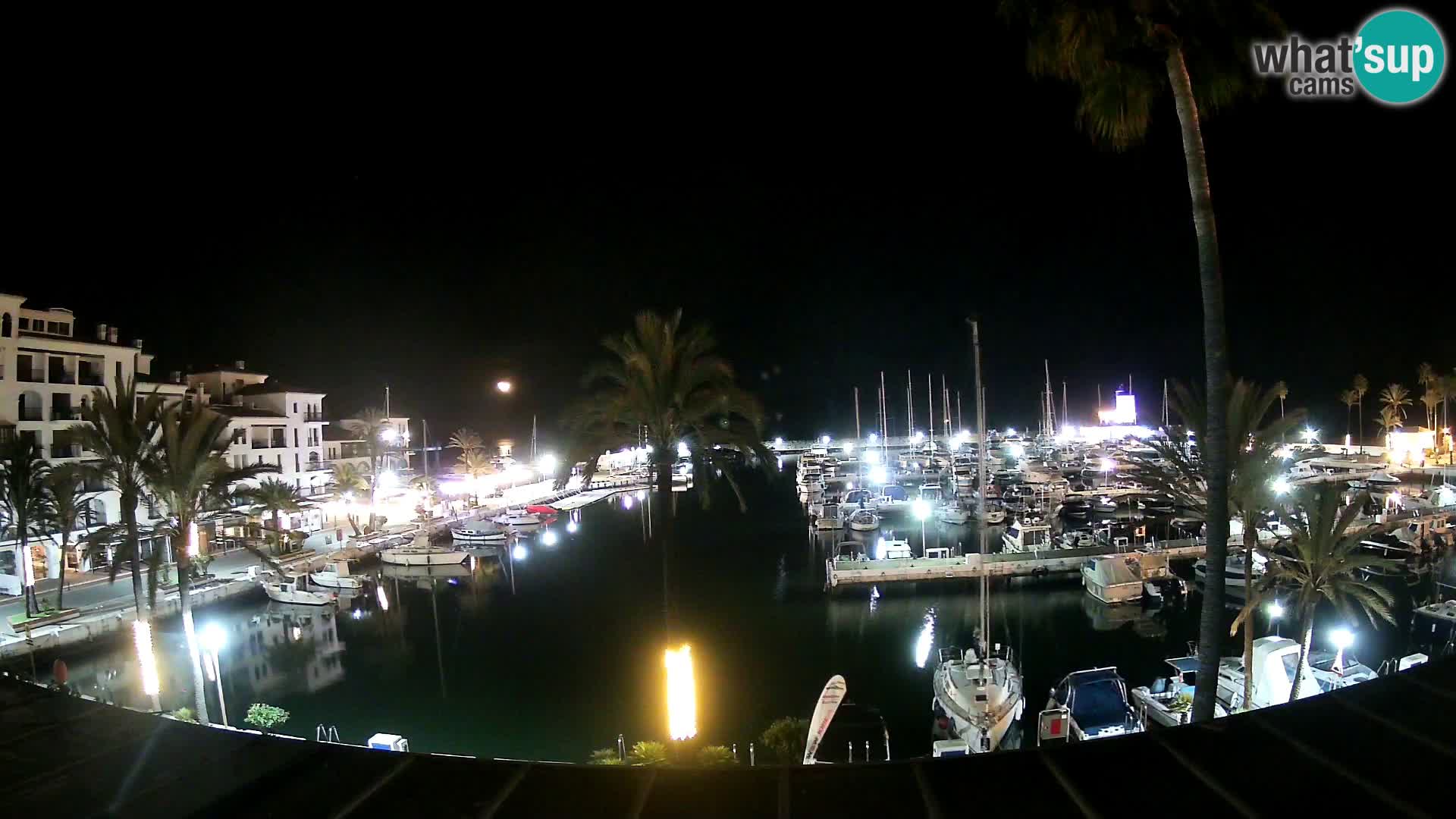 Live webcam Puerto de la Duquesa – Marina