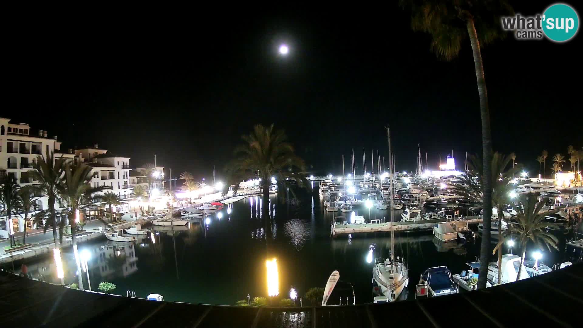 Live webcam Puerto de la Duquesa – Marina