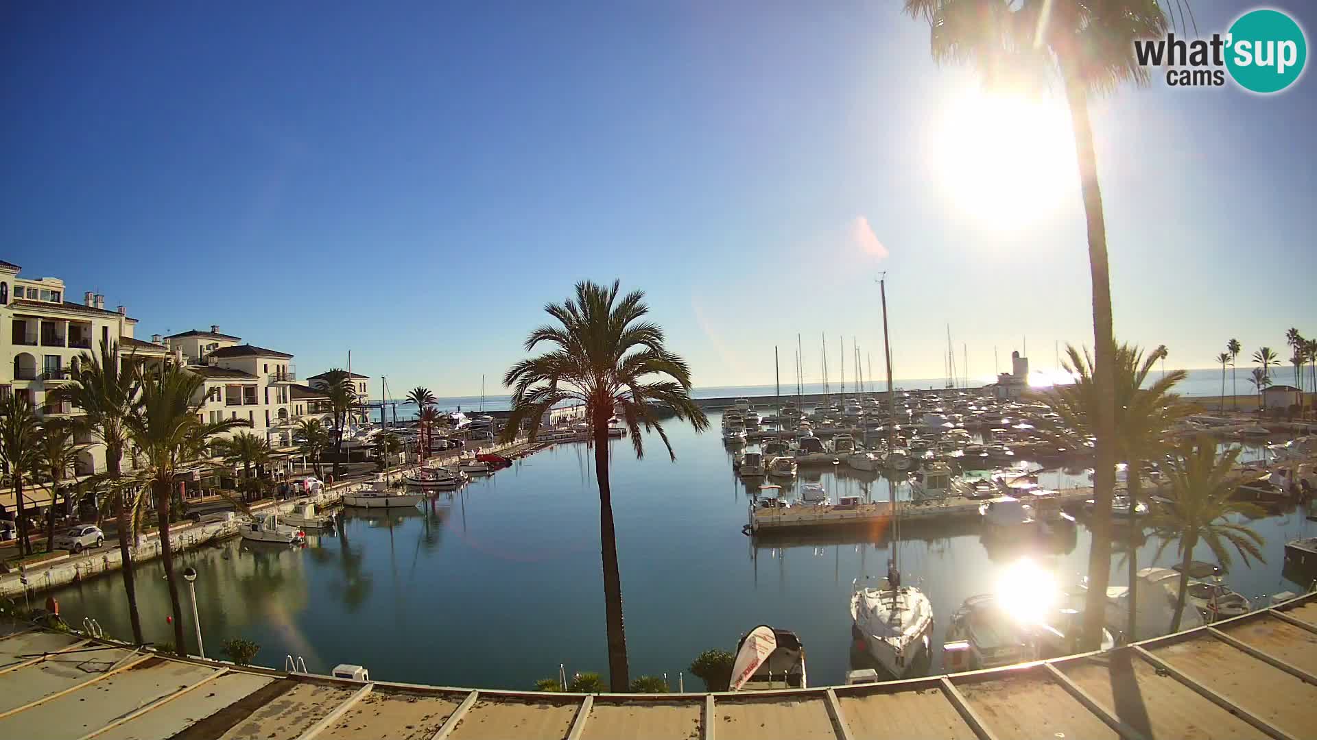 Live webcam Puerto de la Duquesa – Marina