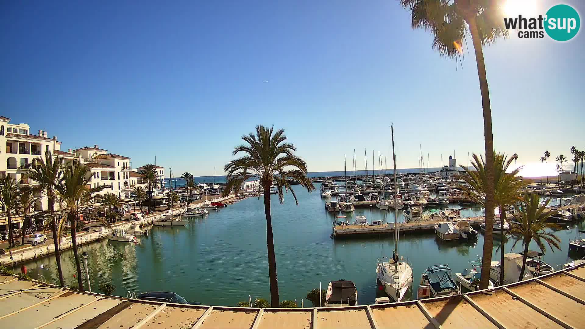 Live webcam Puerto de la Duquesa – Marina