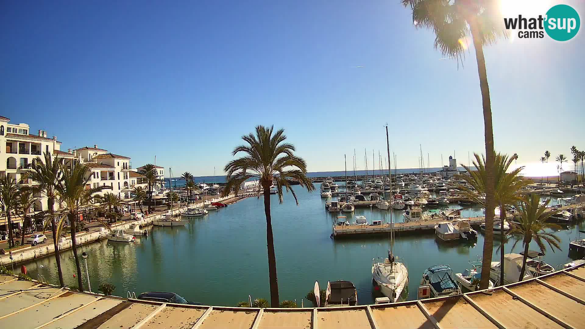 Live webcam Puerto de la Duquesa – Marina