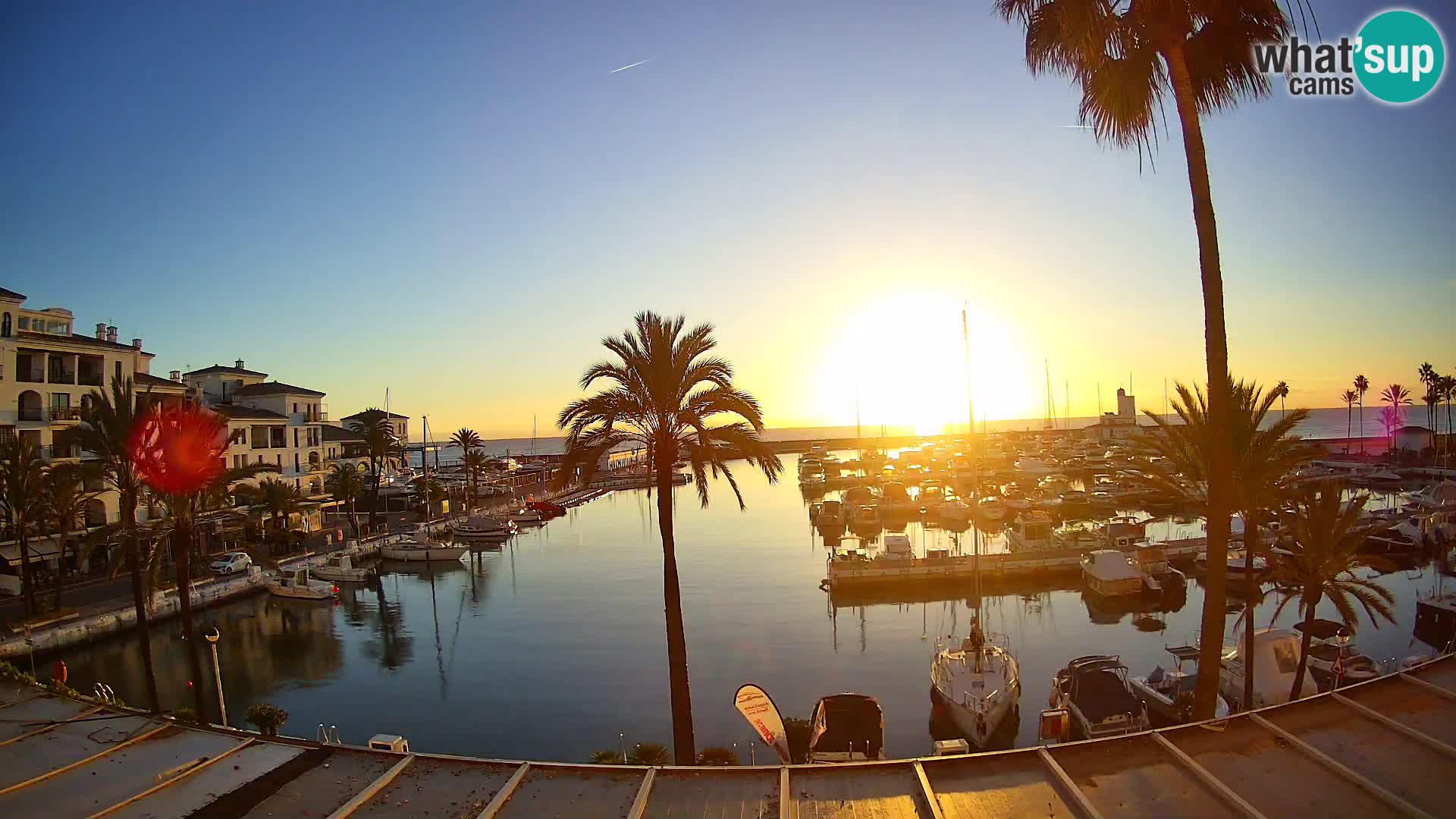 Live webcam Puerto de la Duquesa – Marina