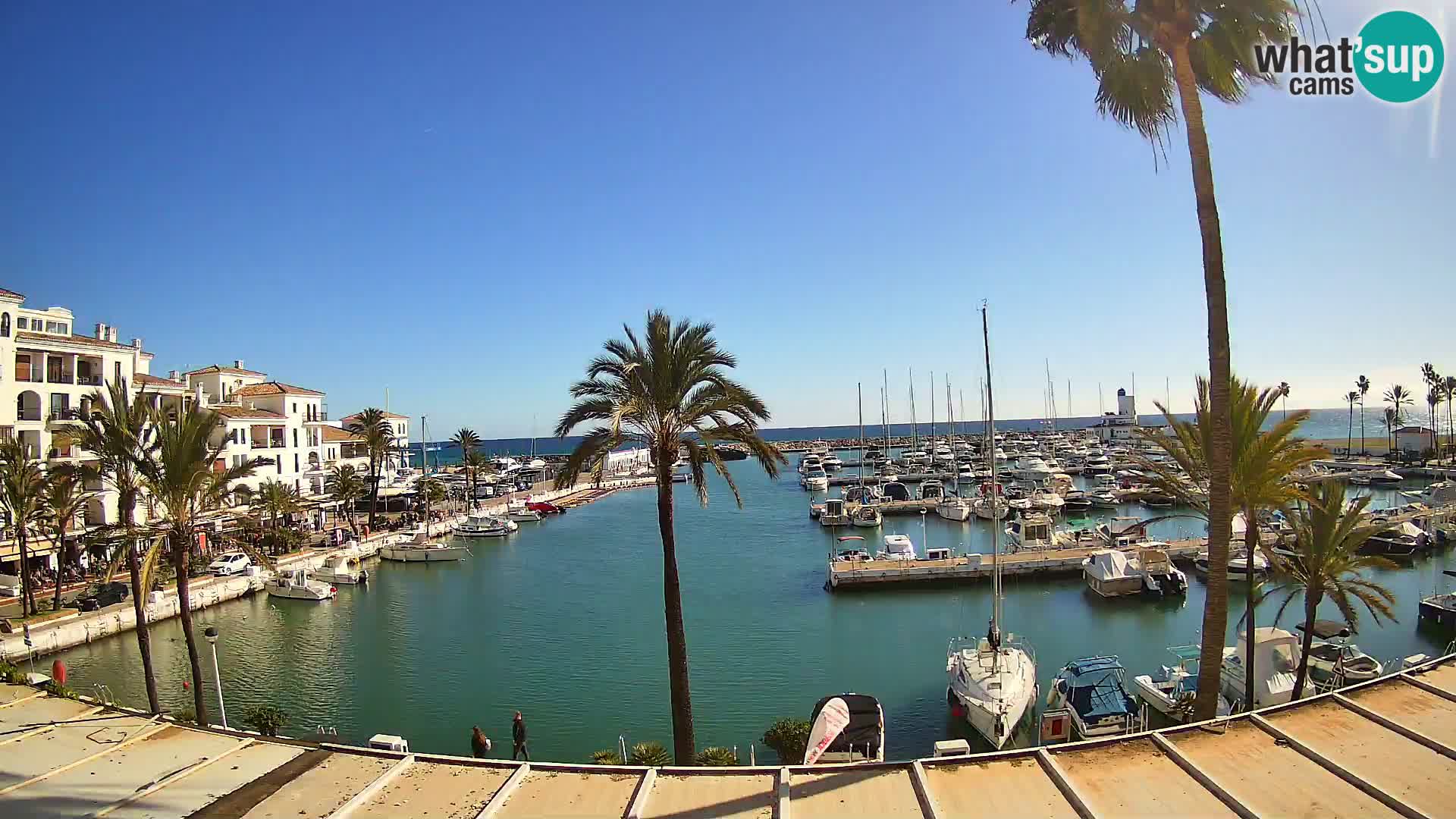 Live webcam Puerto de la Duquesa – Marina