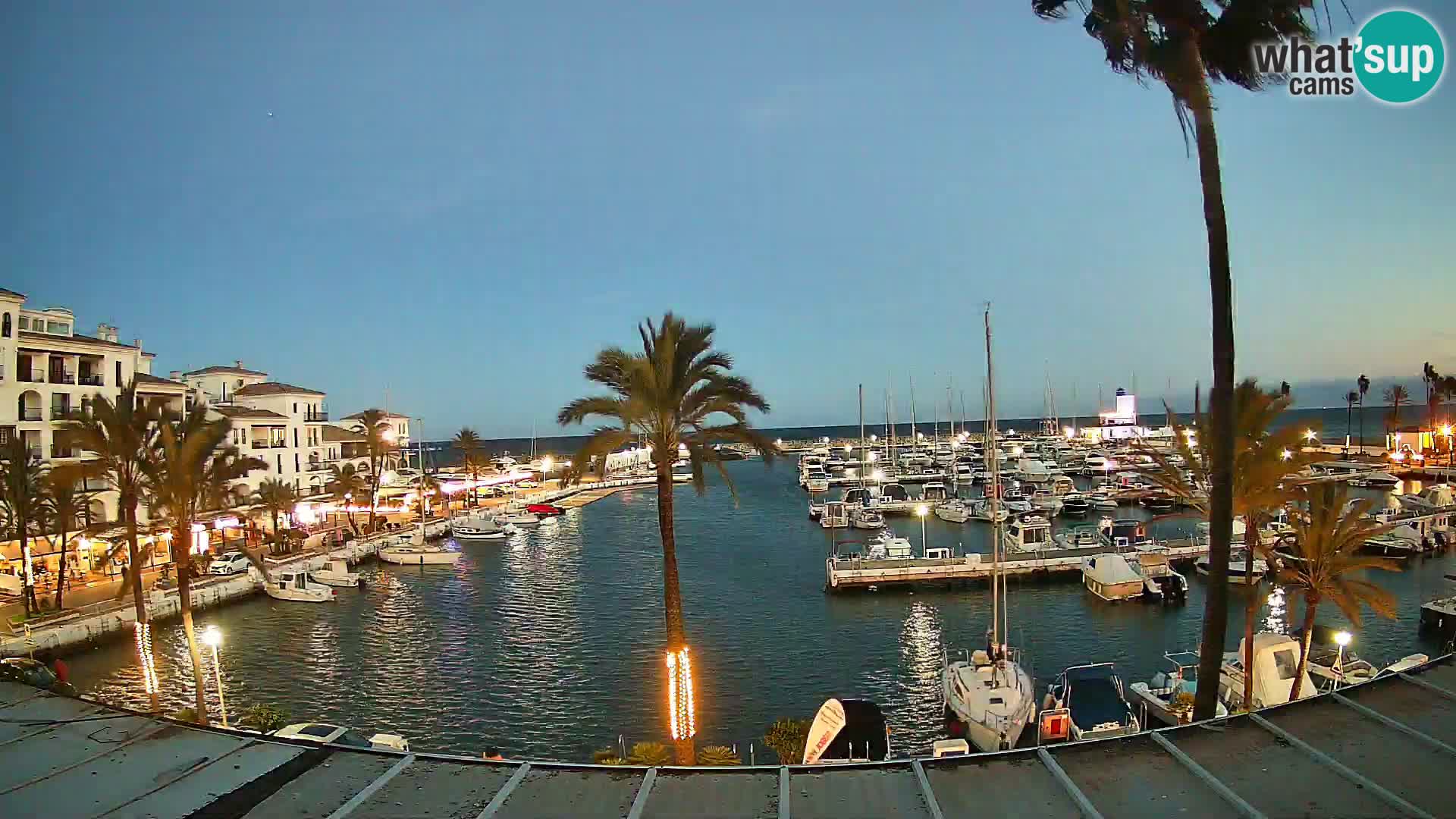 Puerto de la Duquesa webcam – Marina