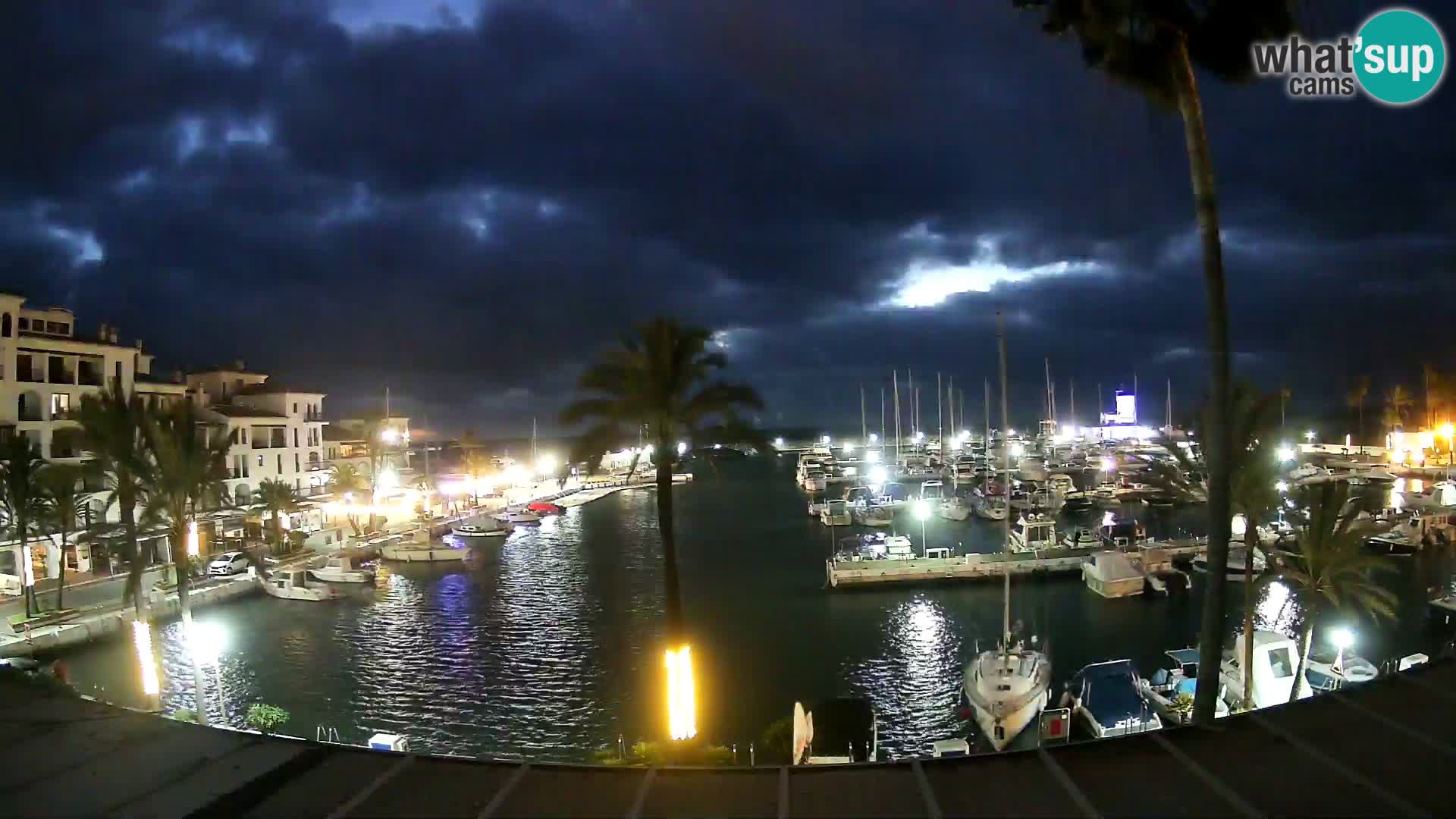 Puerto de la Duquesa webcam – Marina