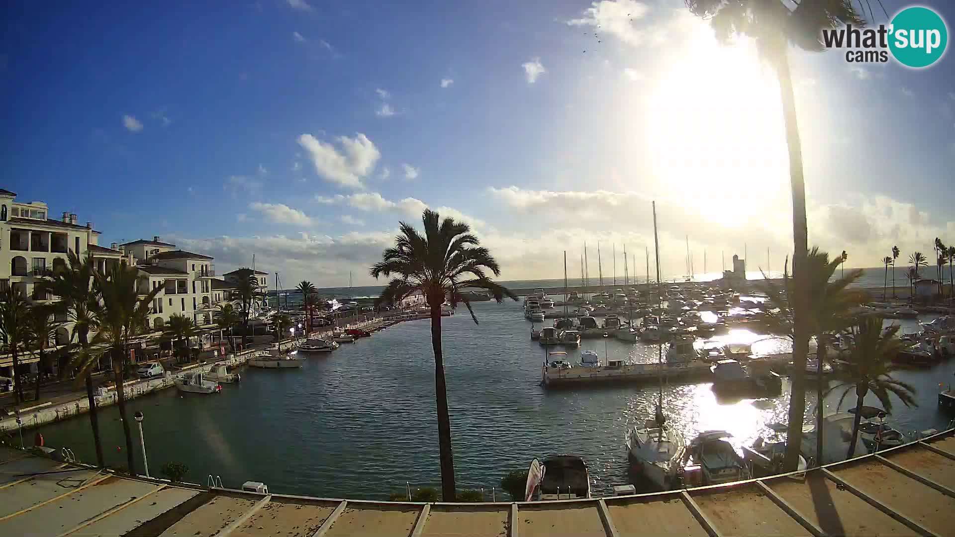 Puerto de la Duquesa webcam – Marina