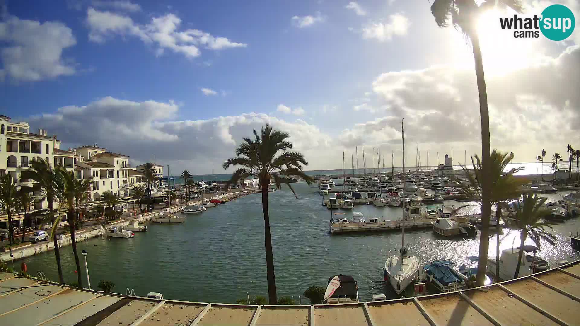 Live webcam Puerto de la Duquesa – Marina