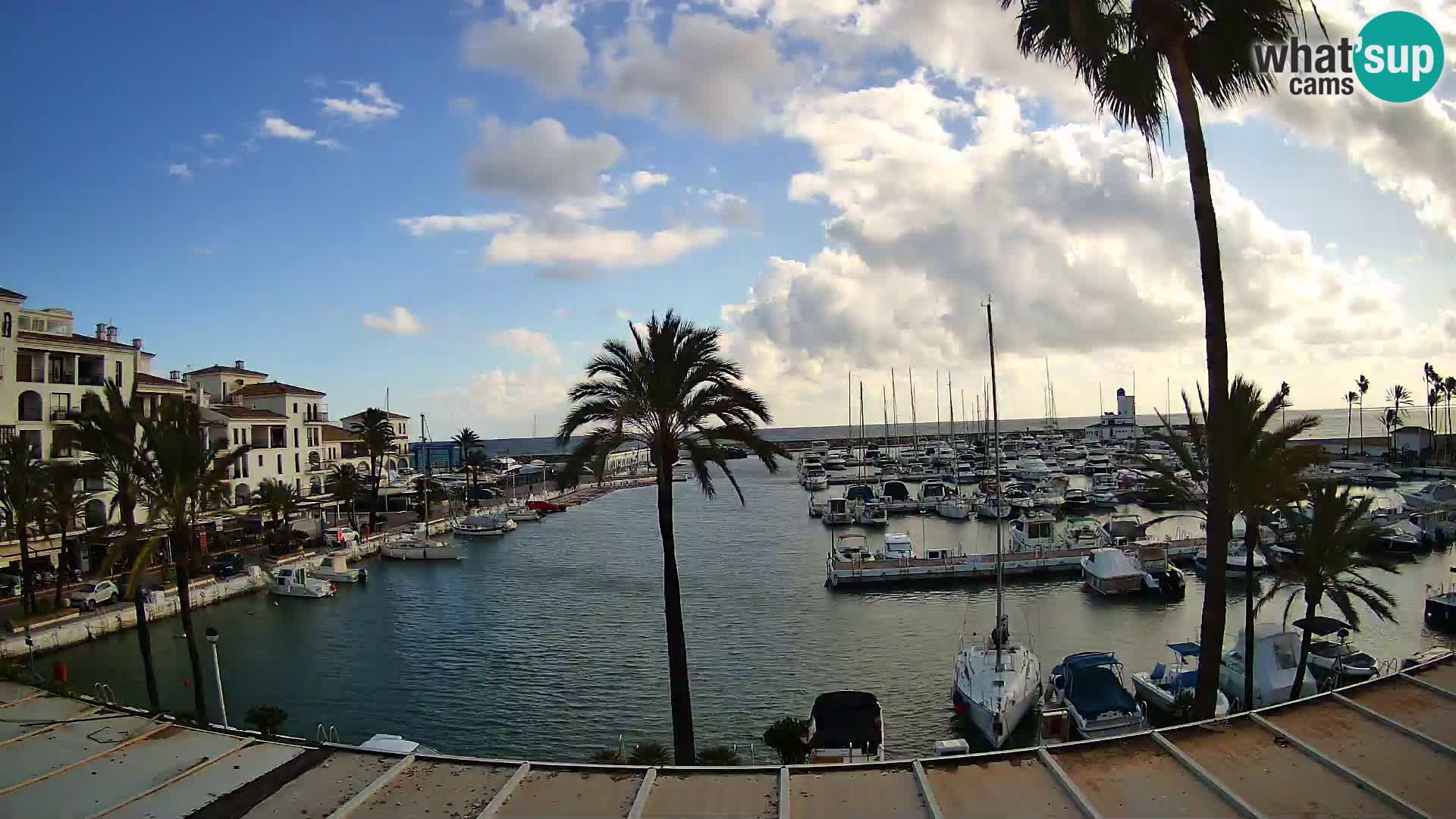 Puerto de la Duquesa webcam – Marina