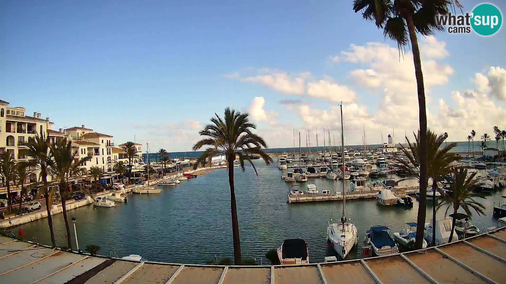 Live webcam Puerto de la Duquesa – Marina