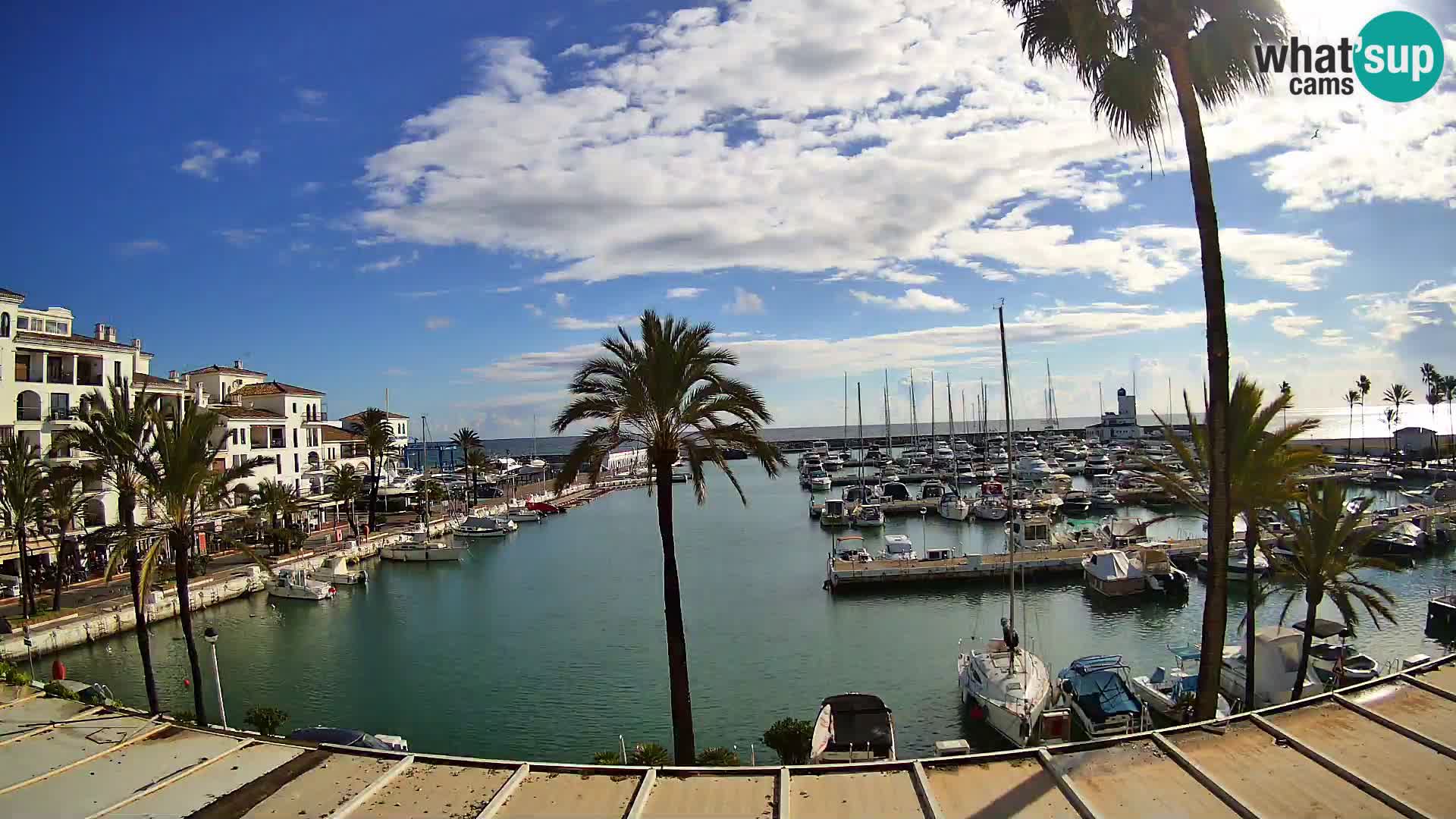 Puerto de la Duquesa webcam – Marina