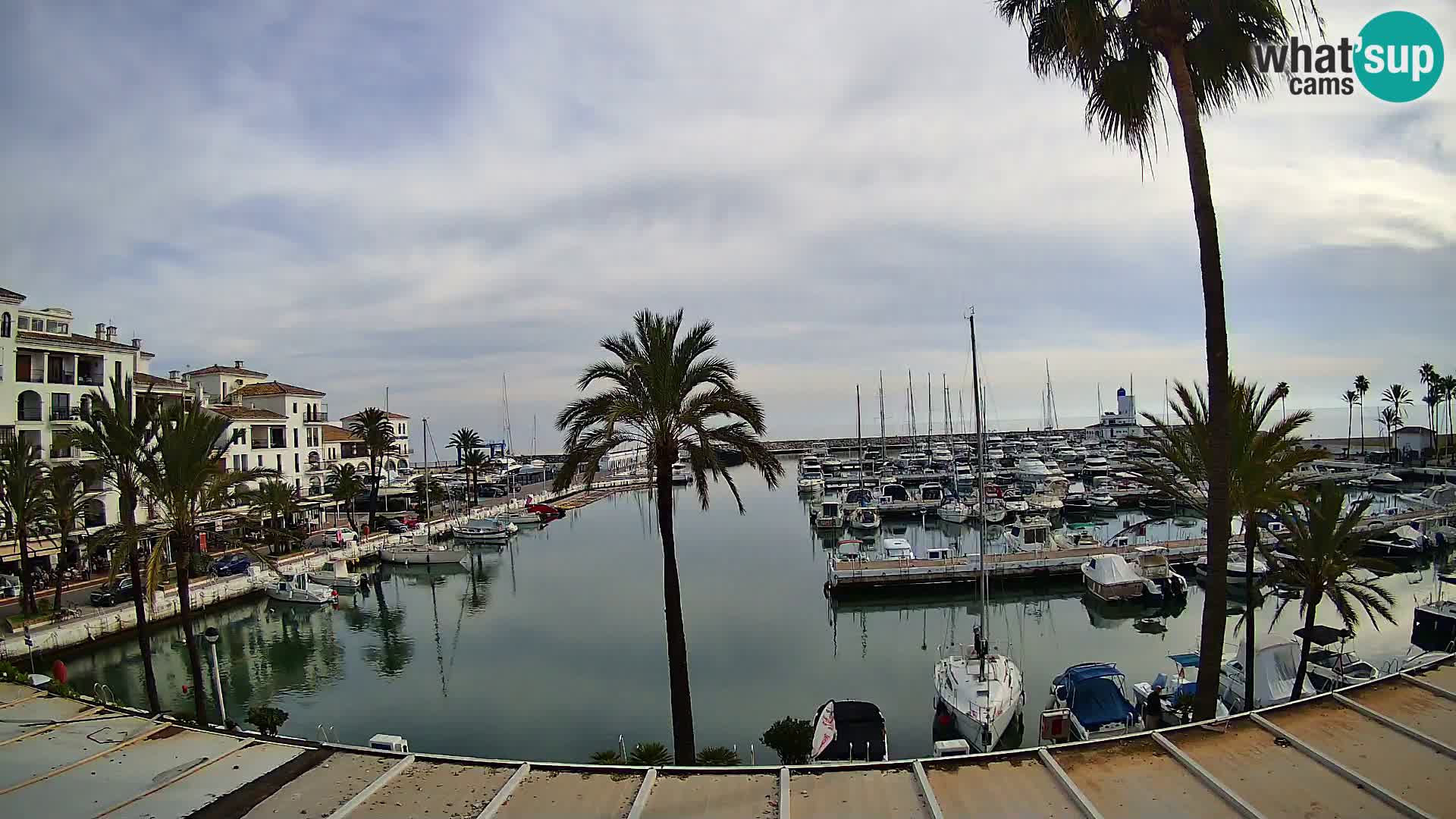 Live webcam Puerto de la Duquesa – Marina