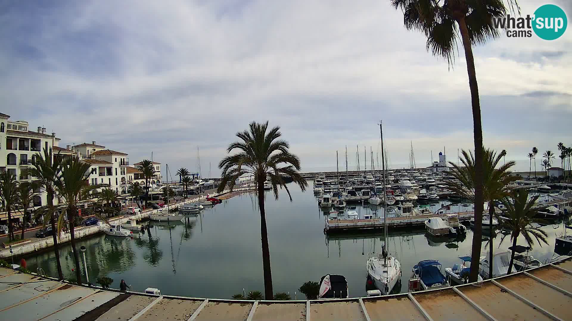 Live webcam Puerto de la Duquesa – Marina