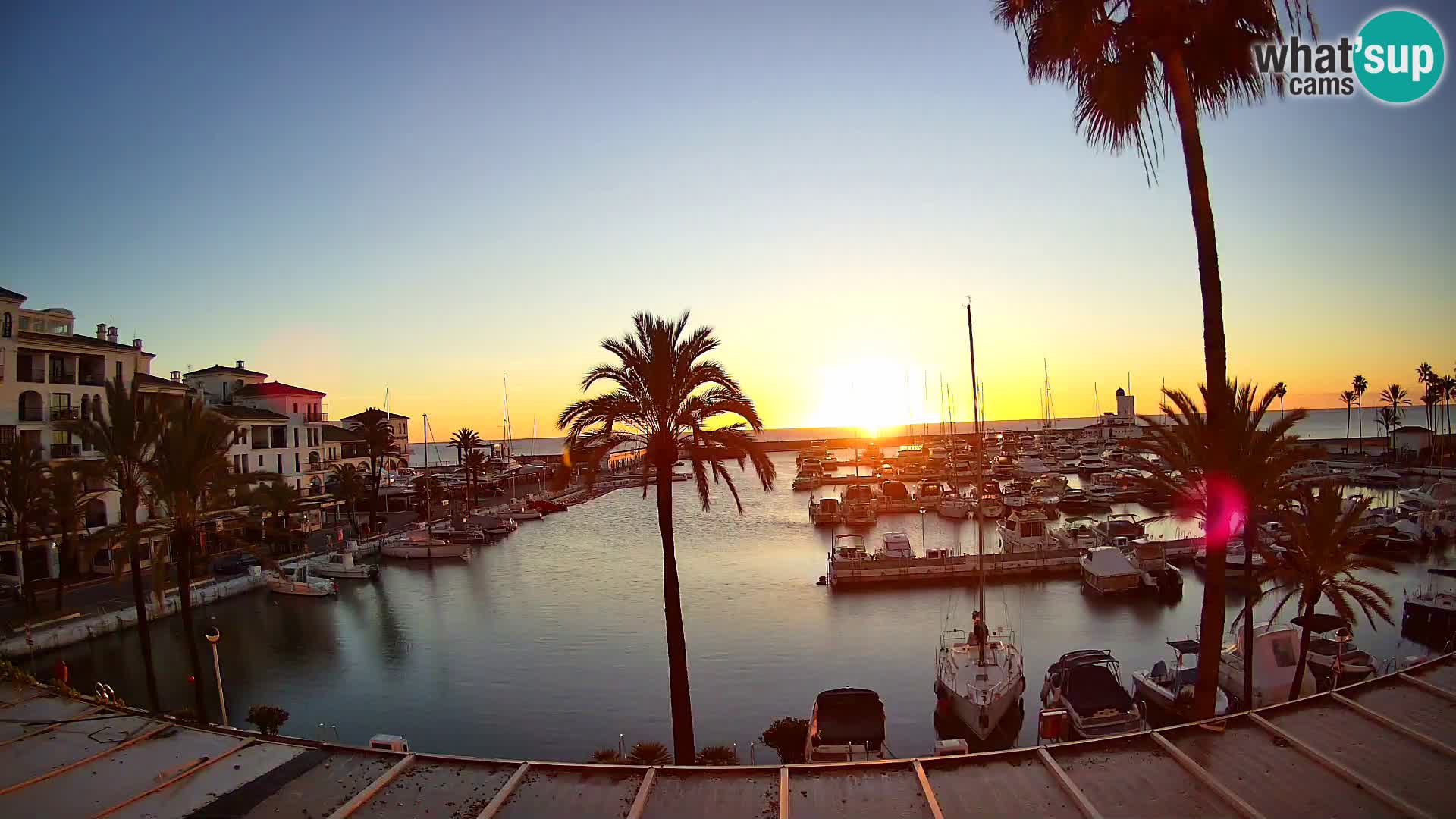 Puerto de la Duquesa webcam – Marina