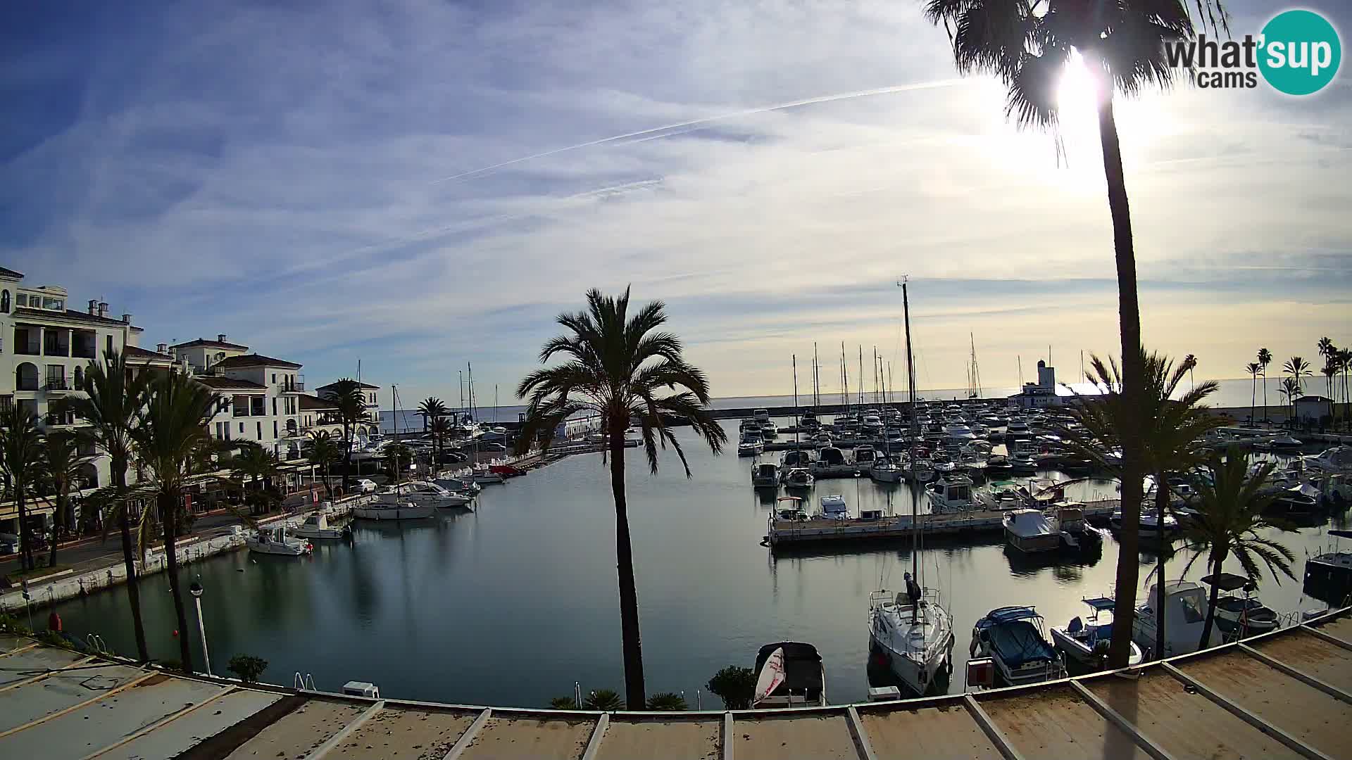 Live webcam Puerto de la Duquesa – Marina