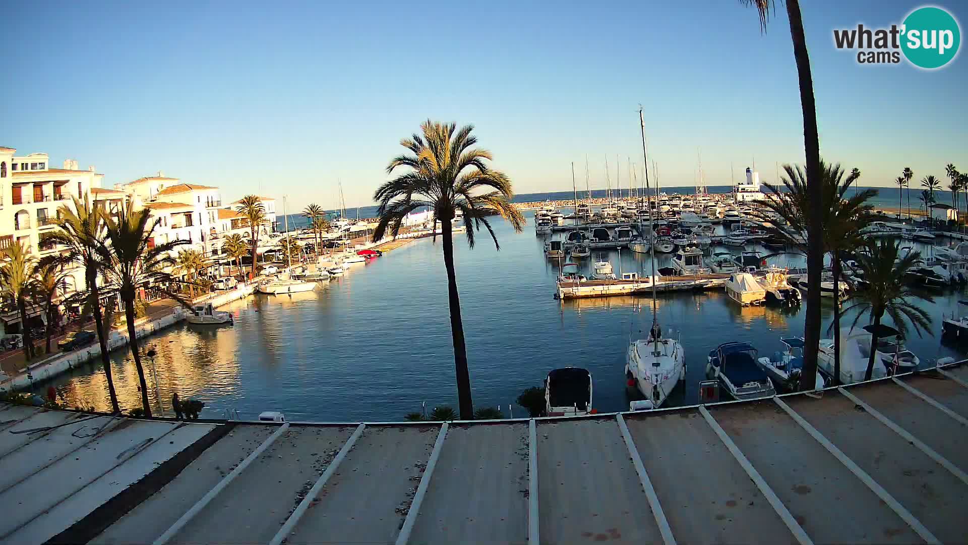 Live webcam Puerto de la Duquesa – Marina