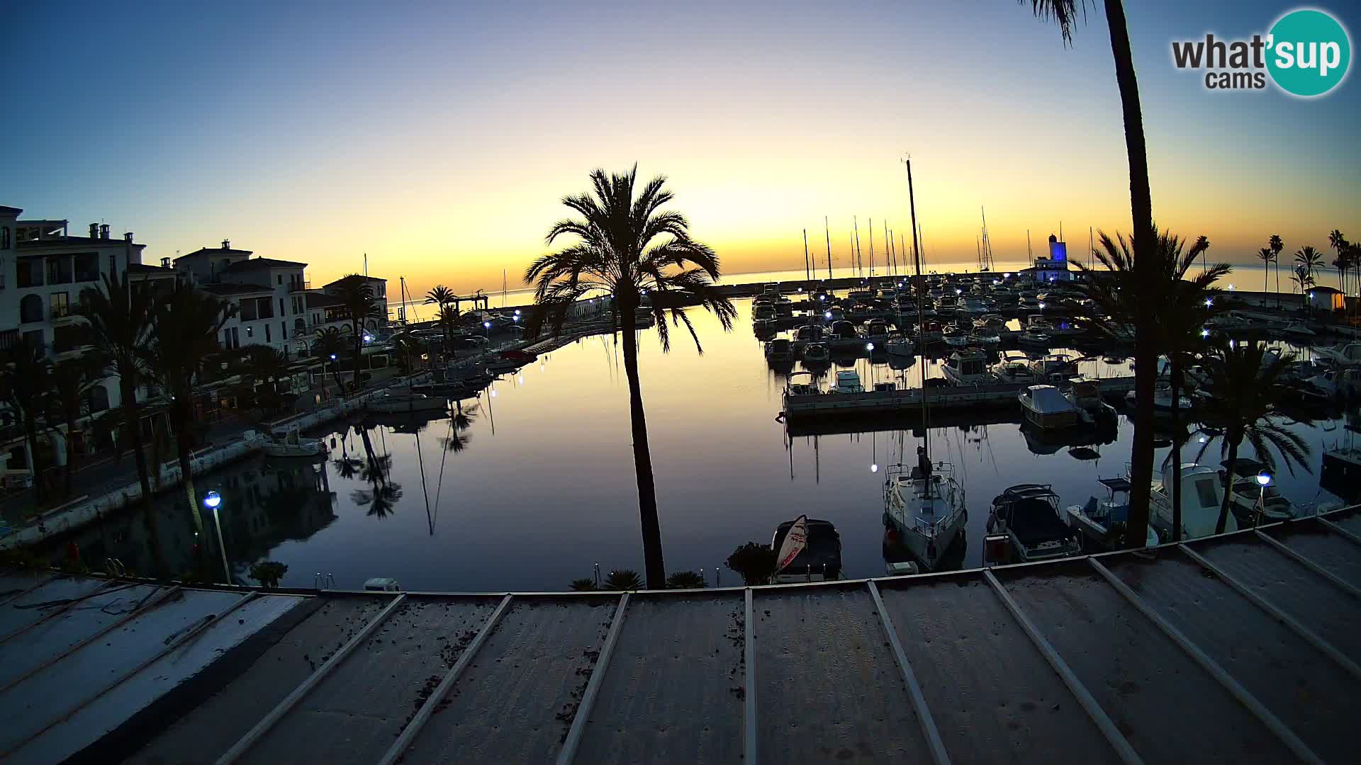 Spletna kamera Puerto de la Duquesa – Marina