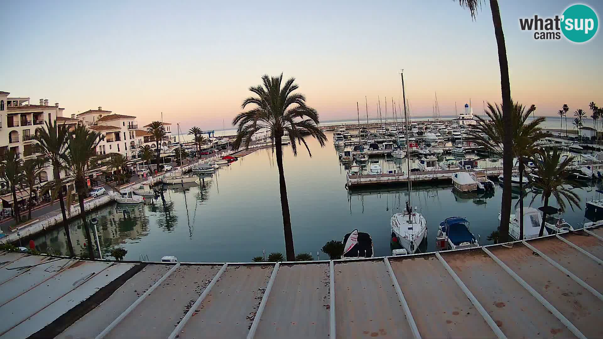 Puerto de la Duquesa webcam – Marina