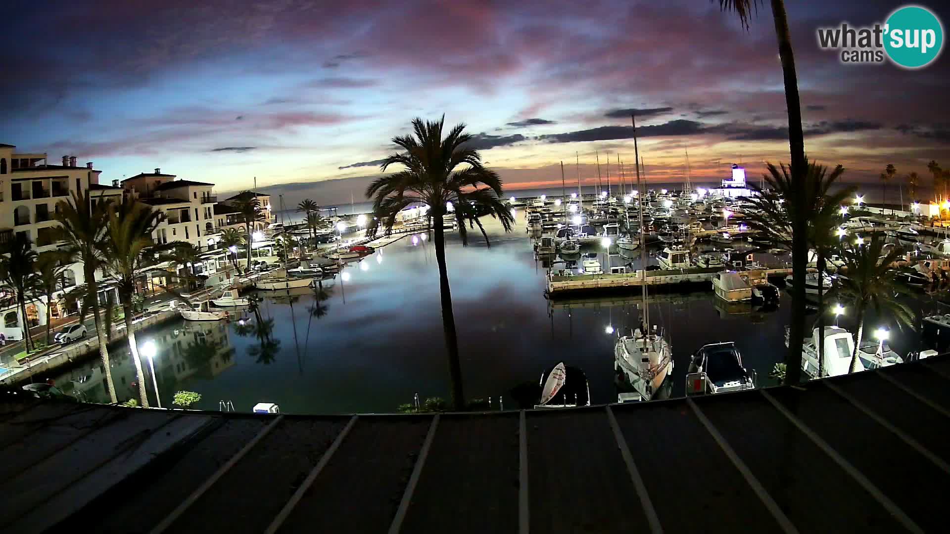 Spletna kamera Puerto de la Duquesa – Marina