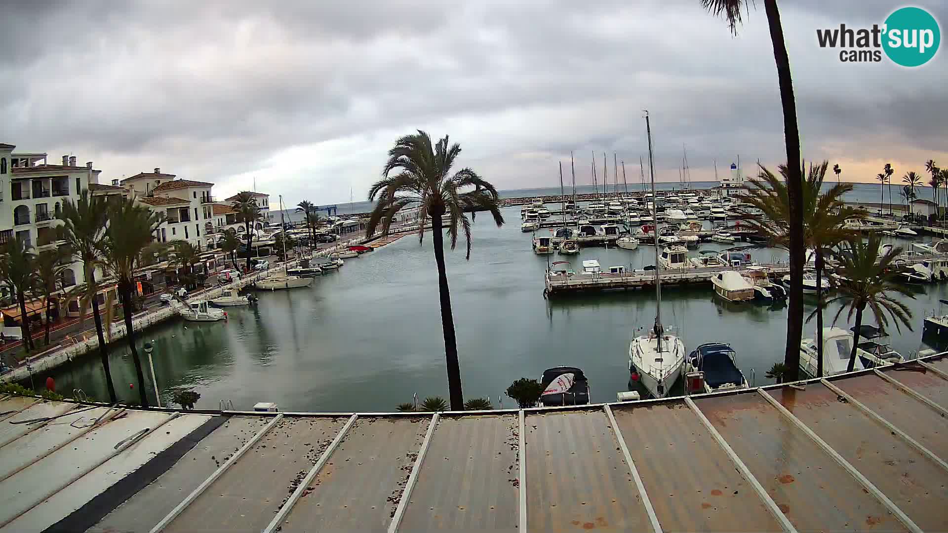 Spletna kamera Puerto de la Duquesa – Marina