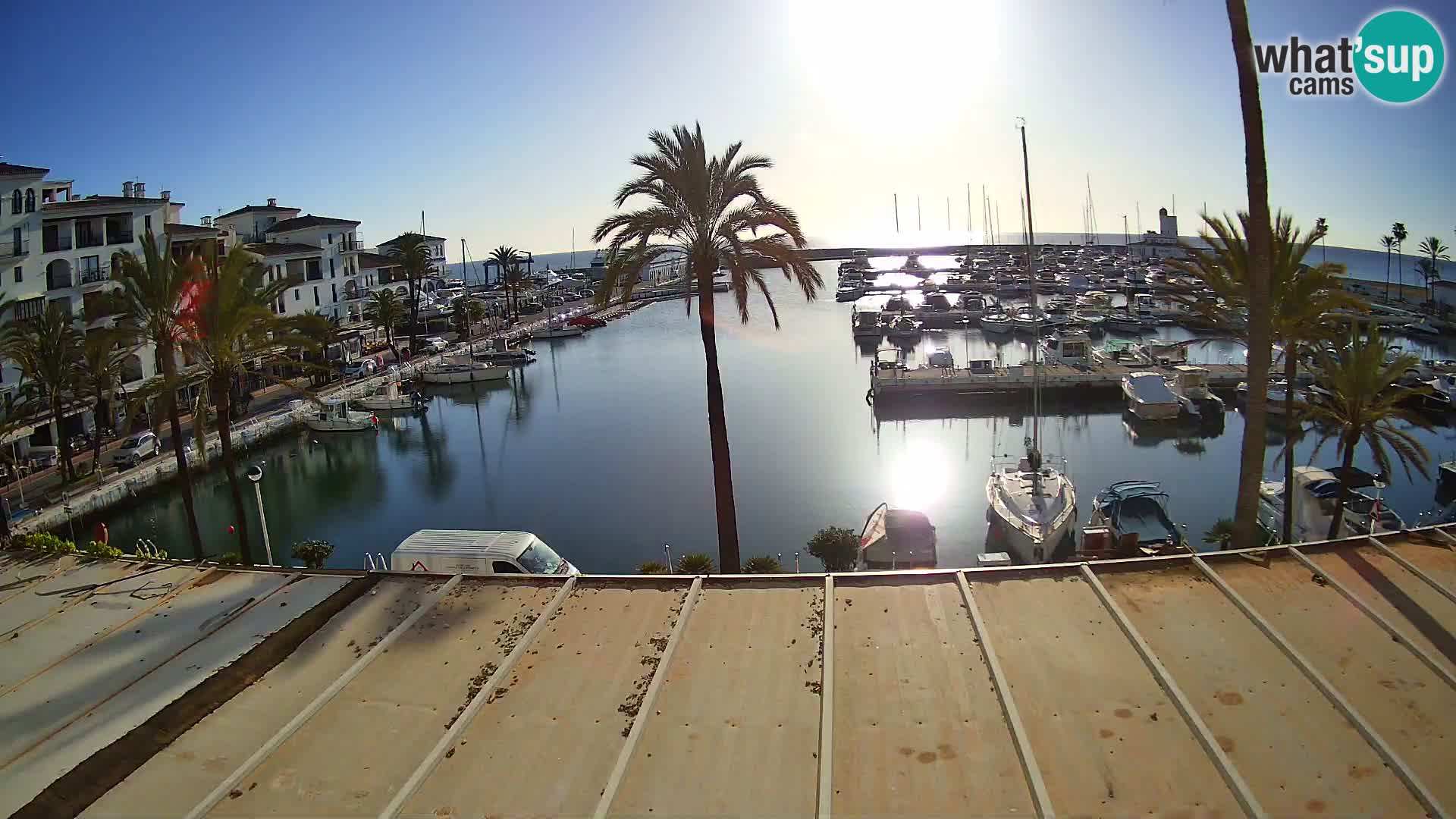 Live webcam Puerto de la Duquesa – Marina