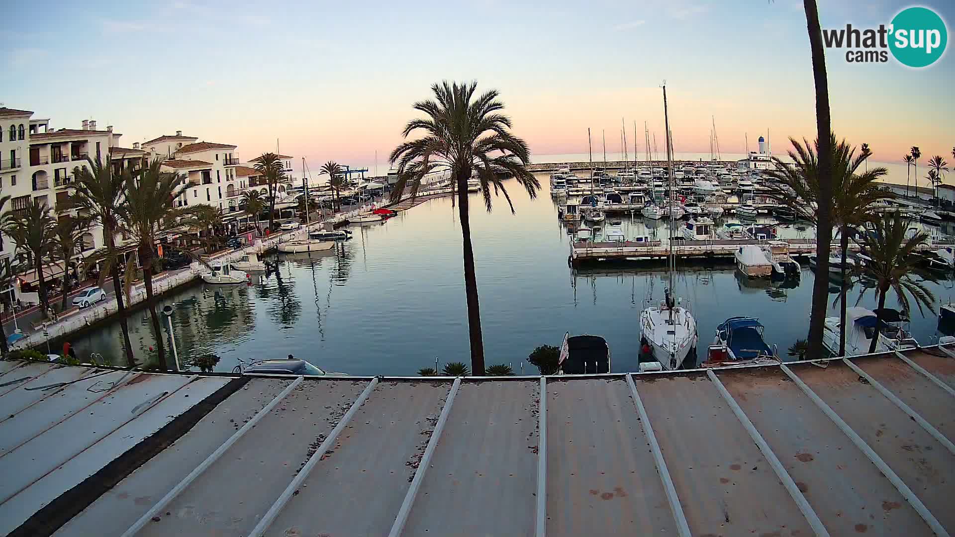 Spletna kamera Puerto de la Duquesa – Marina