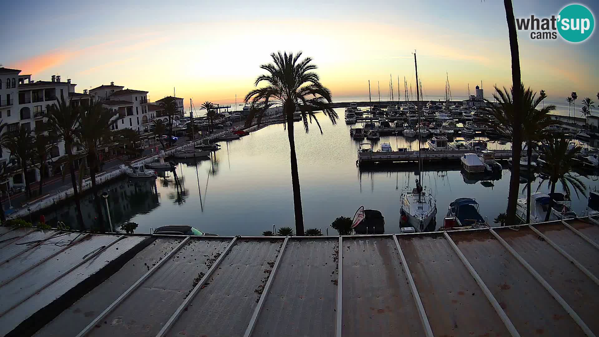 Spletna kamera Puerto de la Duquesa – Marina