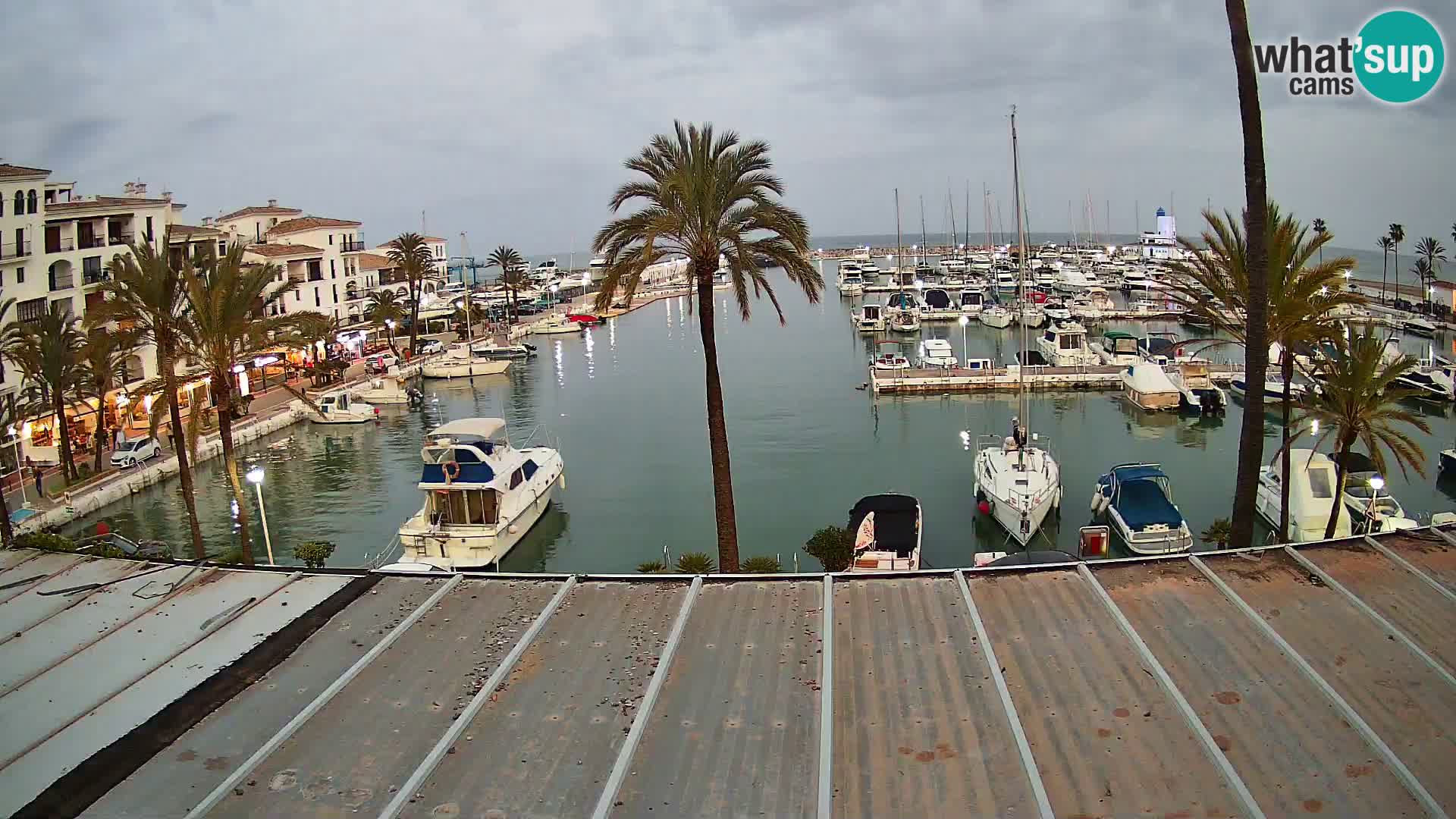 Spletna kamera Puerto de la Duquesa – Marina