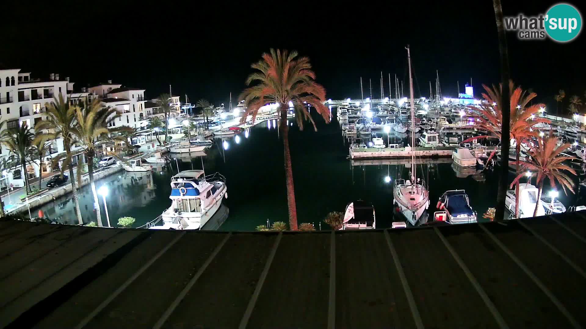 Live webcam Puerto de la Duquesa – Marina