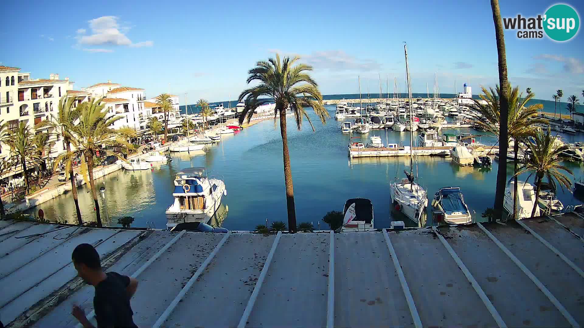 Live webcam Puerto de la Duquesa – Marina