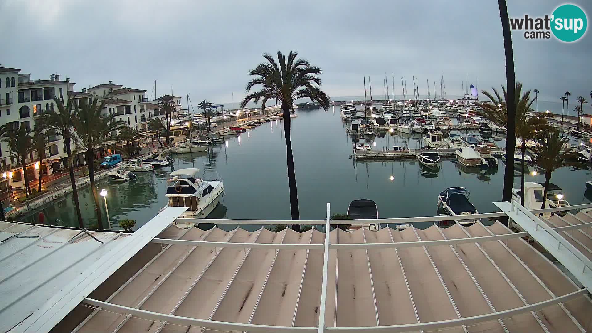 Puerto de la Duquesa webcam – Marina