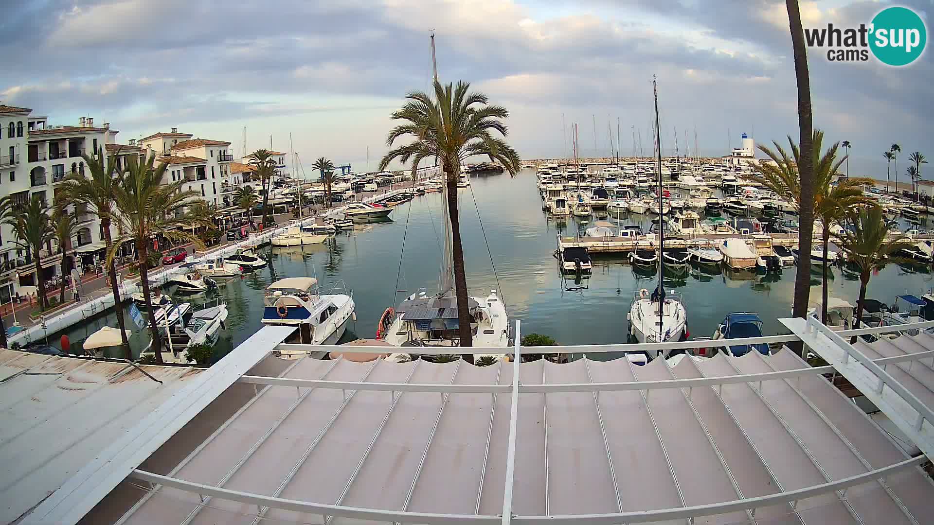 Live webcam Puerto de la Duquesa – Marina