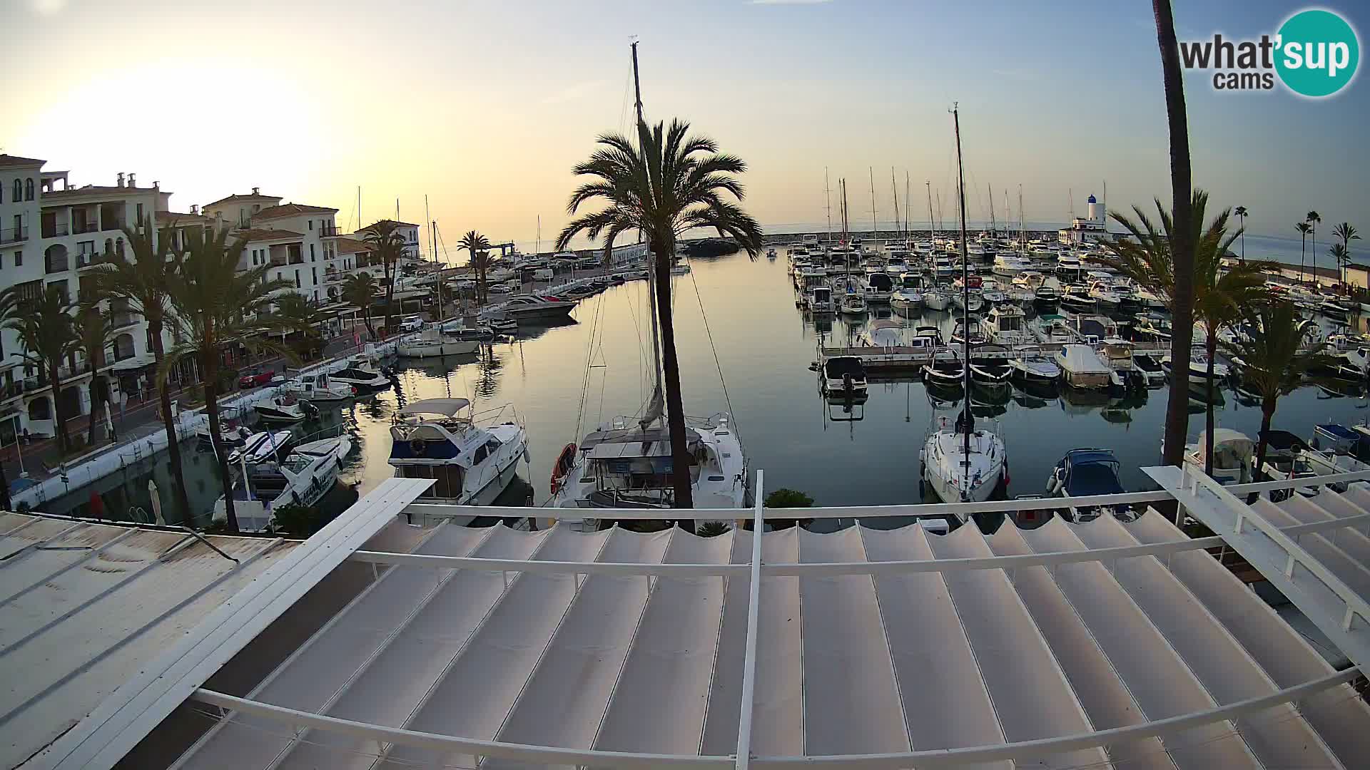 Puerto de la Duquesa webcam – Marina
