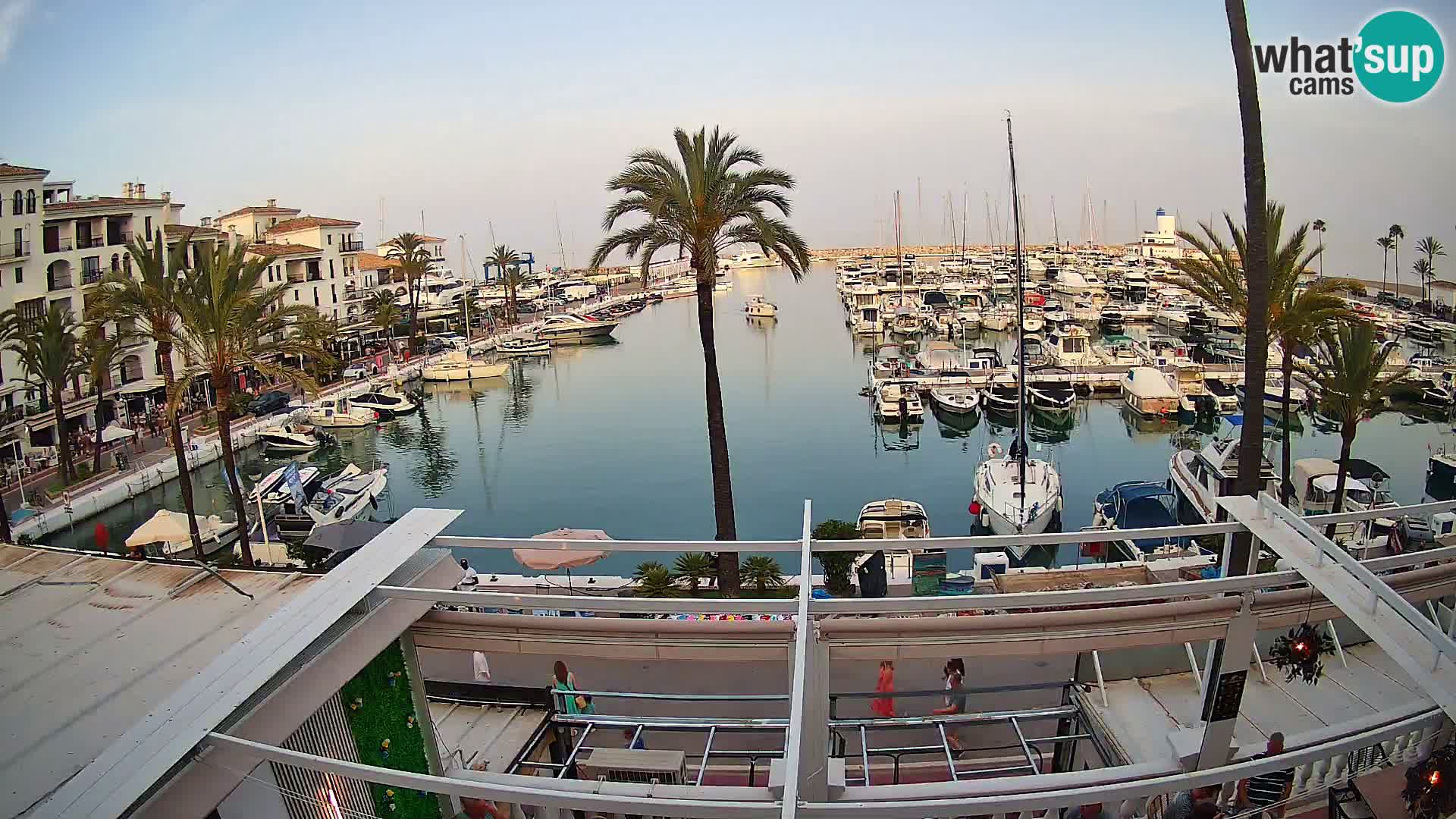 Live webcam Puerto de la Duquesa – Marina