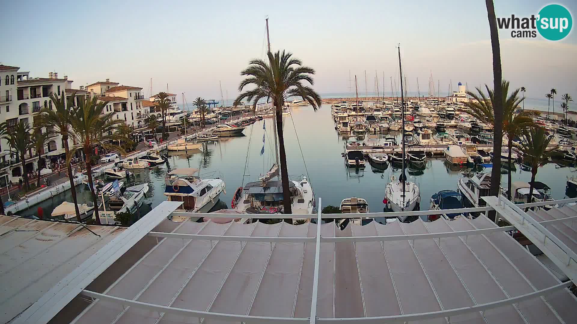 Puerto de la Duquesa webcam – Marina