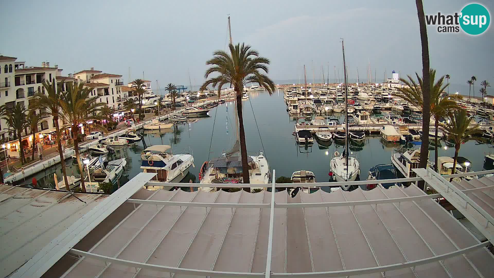 Live webcam Puerto de la Duquesa – Marina