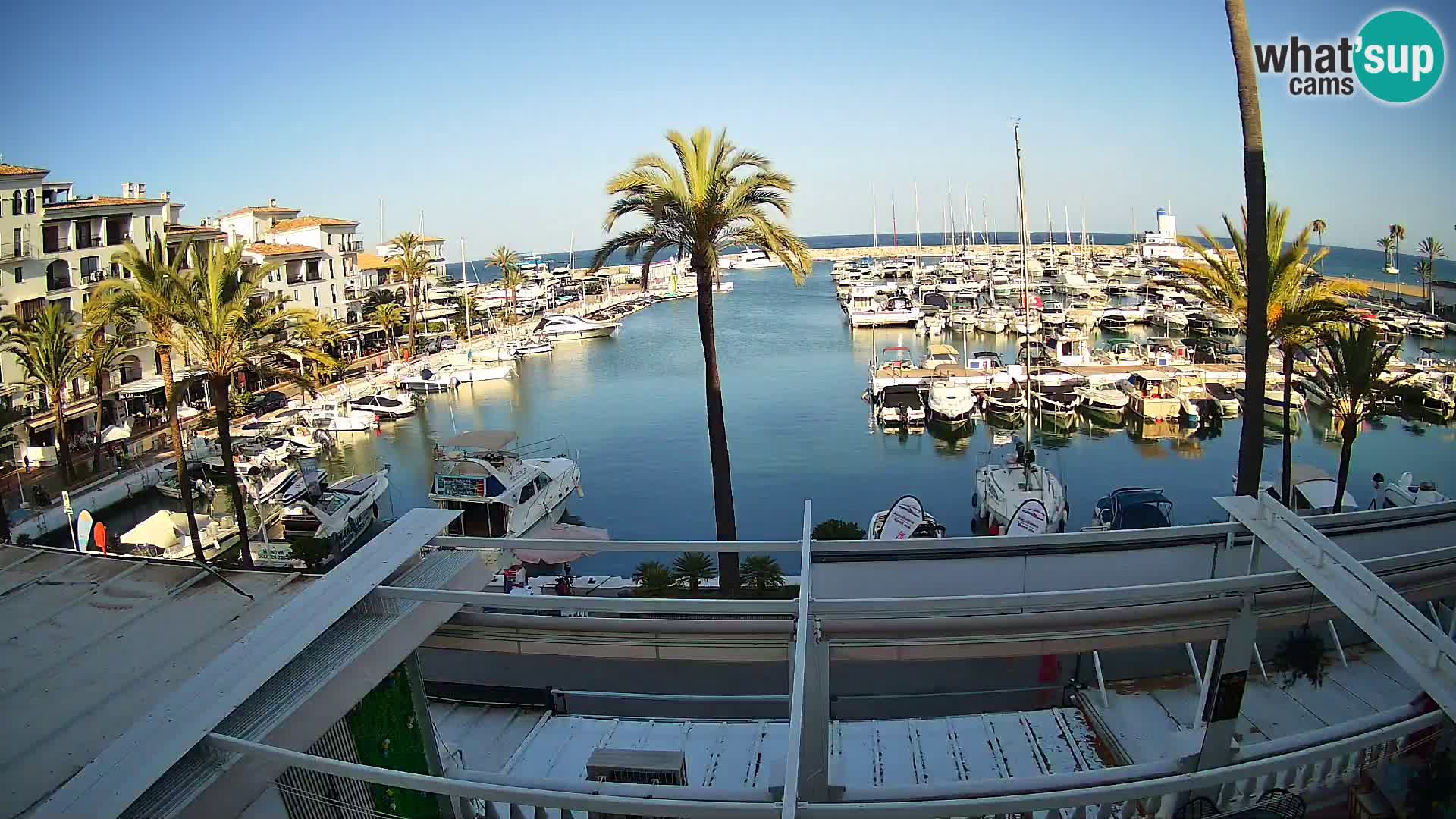 Live webcam Puerto de la Duquesa – Marina