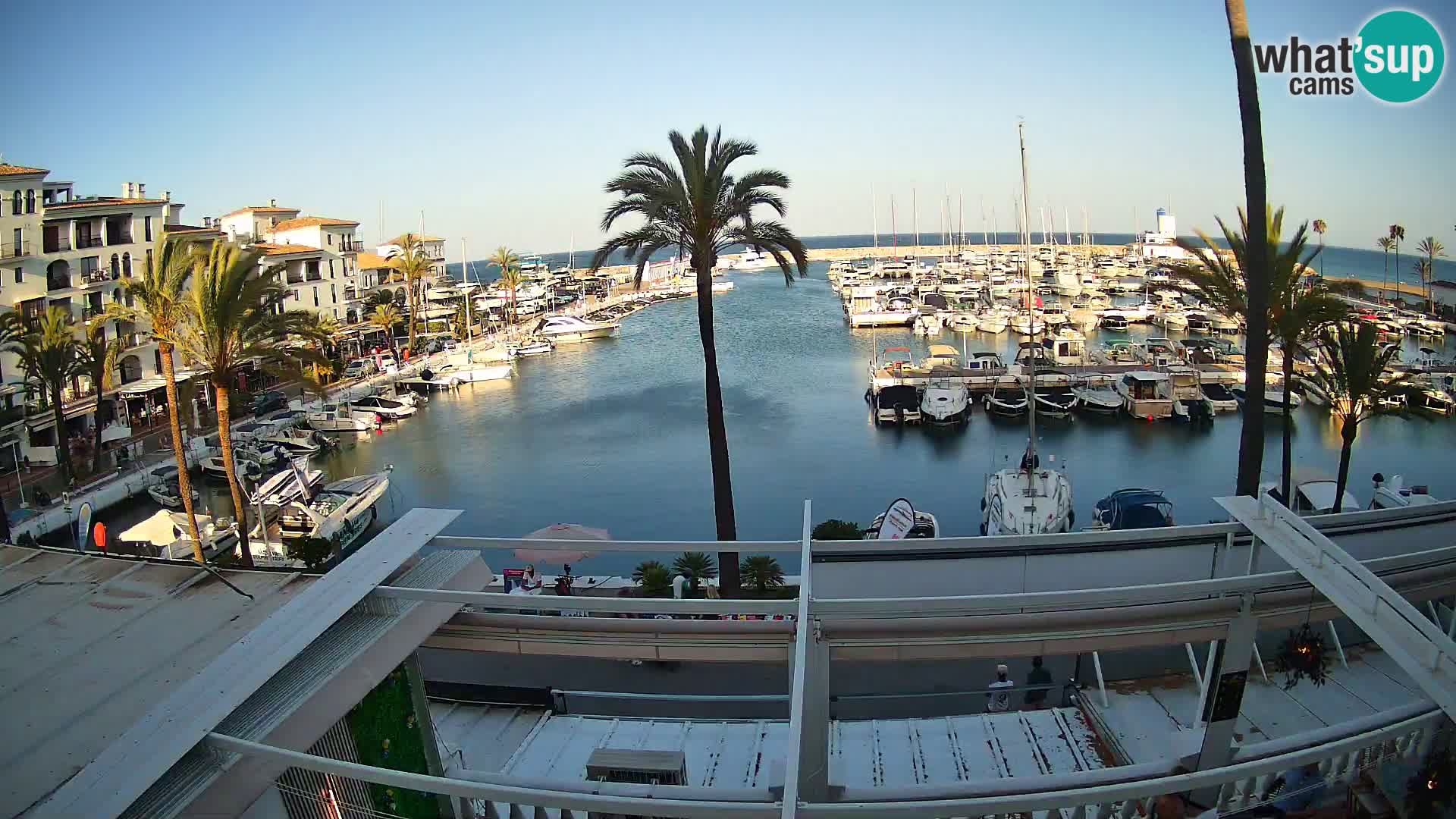 Live webcam Puerto de la Duquesa – Marina
