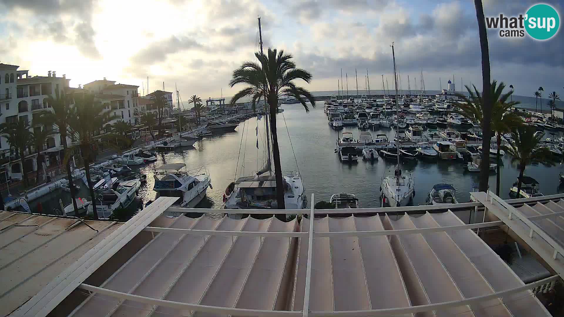 Spletna kamera Puerto de la Duquesa – Marina