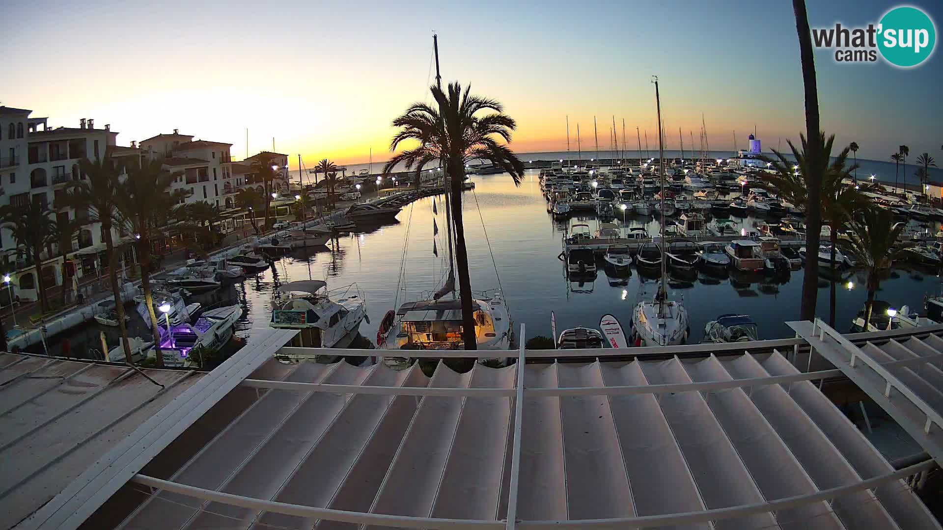 Spletna kamera Puerto de la Duquesa – Marina