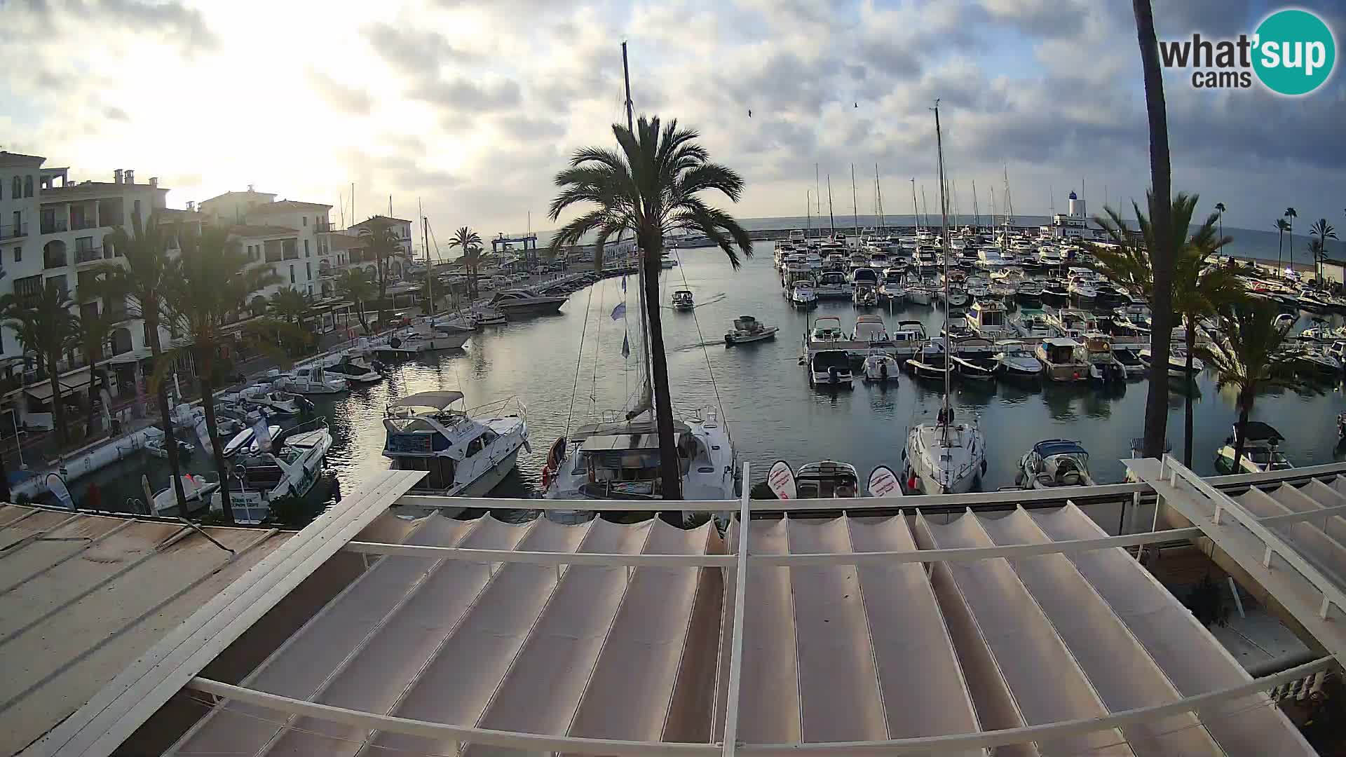 Spletna kamera Puerto de la Duquesa – Marina