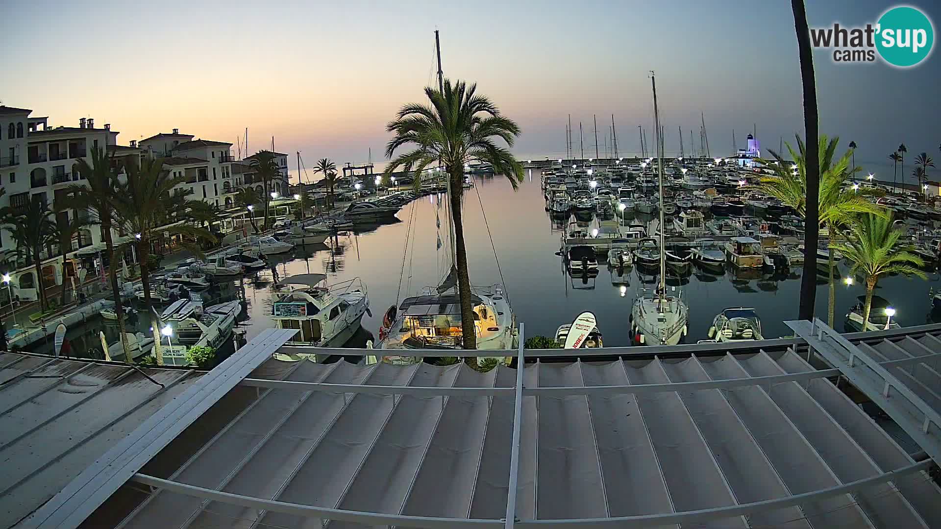 Live webcam Puerto de la Duquesa – Marina