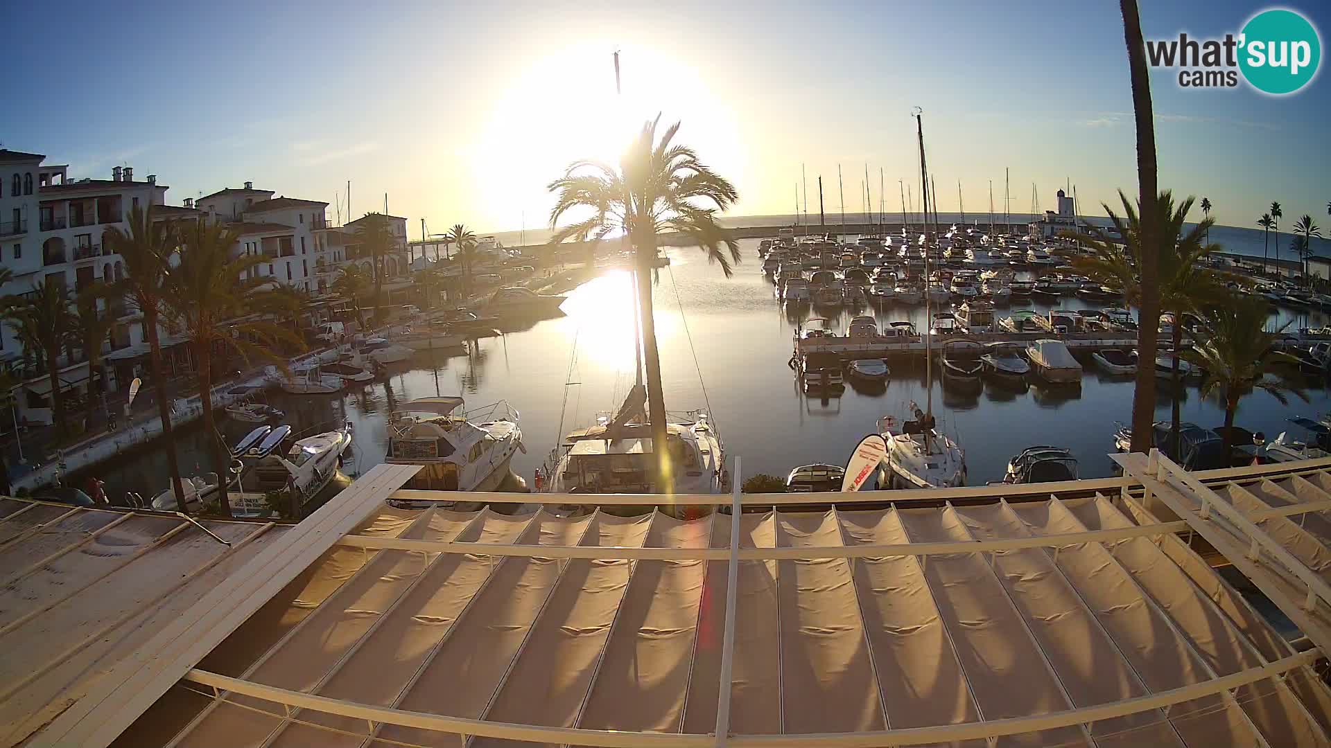 Live webcam Puerto de la Duquesa – Marina