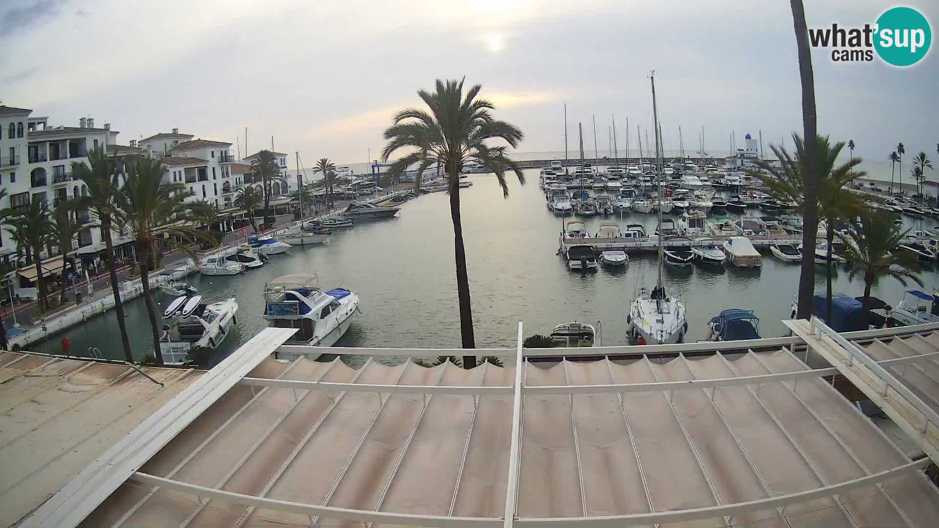 Live webcam Puerto de la Duquesa – Marina