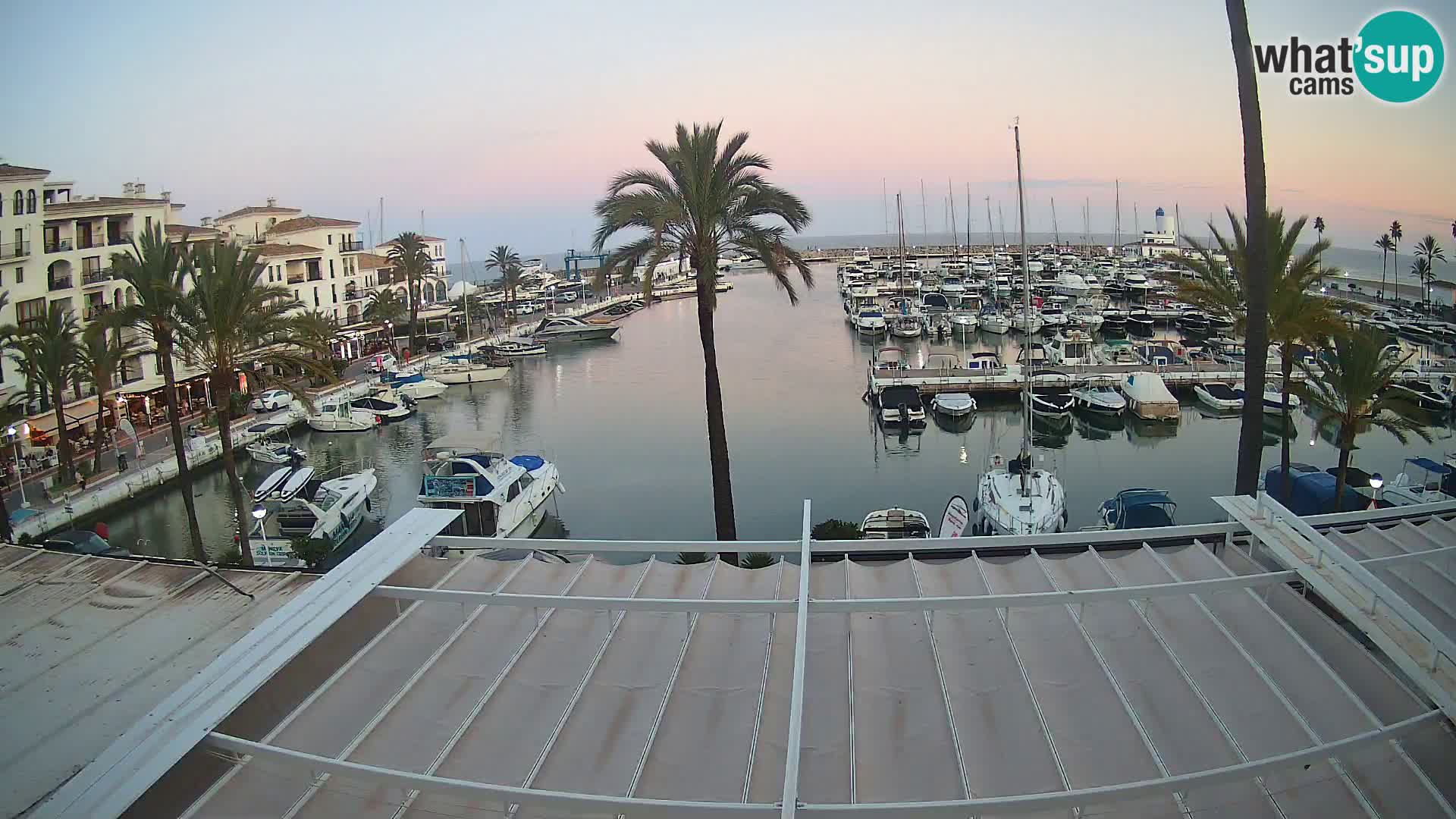 Live webcam Puerto de la Duquesa – Marina