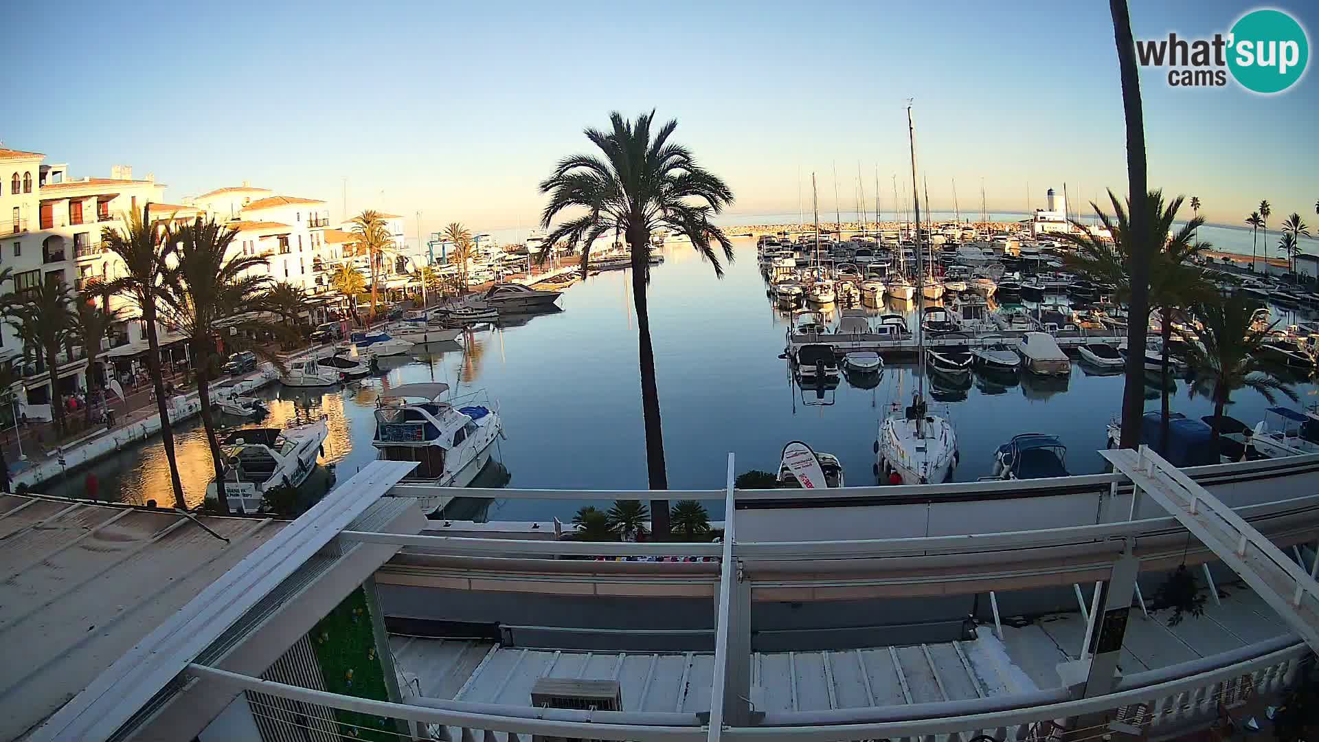 Puerto de la Duquesa webcam – Marina