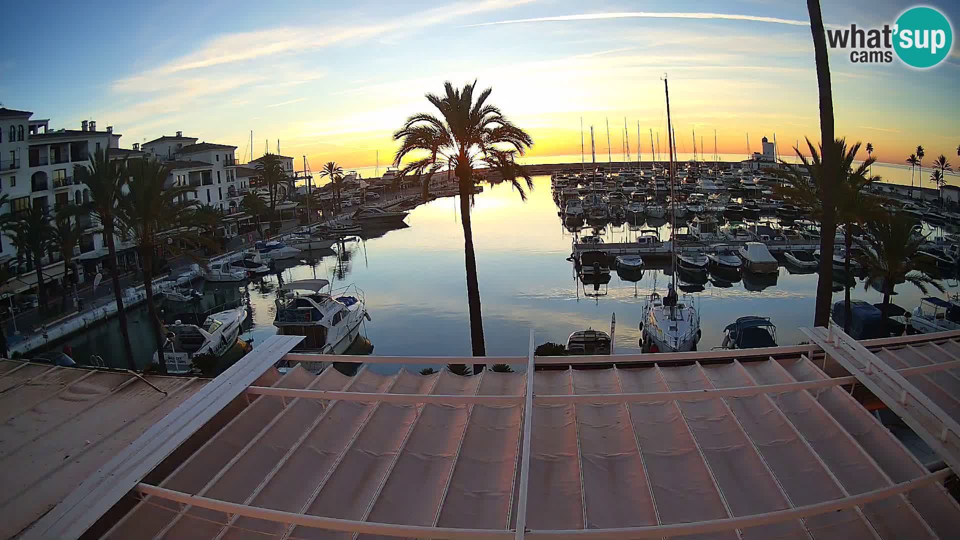 Puerto de la Duquesa webcam – Marina