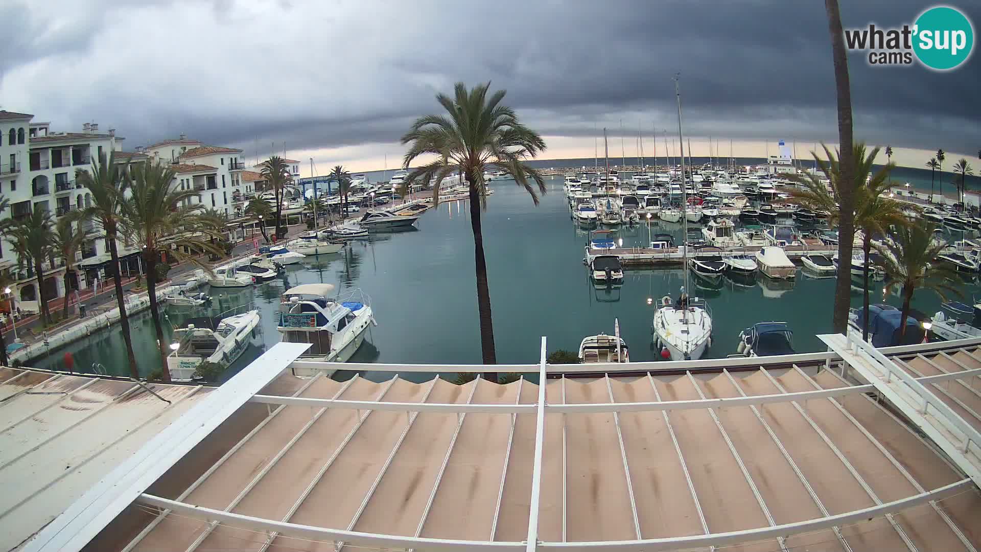 Live webcam Puerto de la Duquesa – Marina