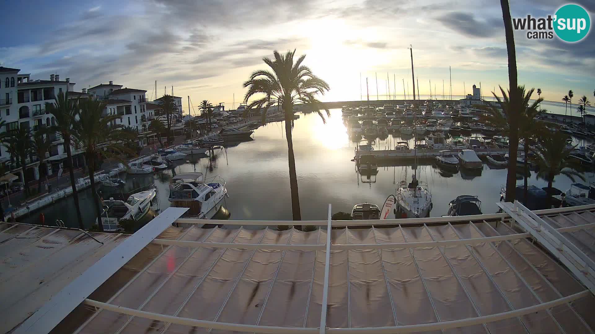 Puerto de la Duquesa webcam – Marina